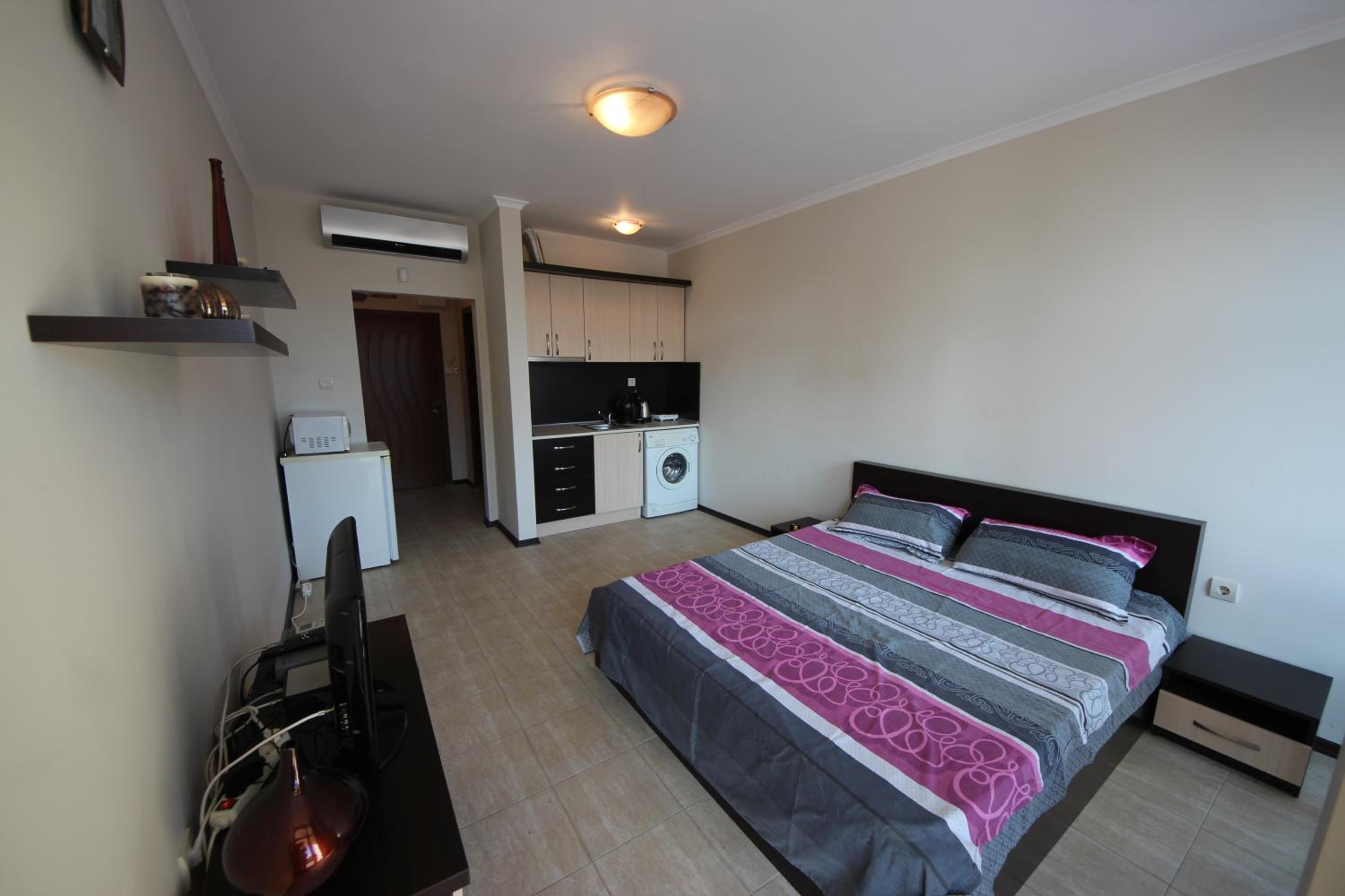 Menada Crystal Park Apartments