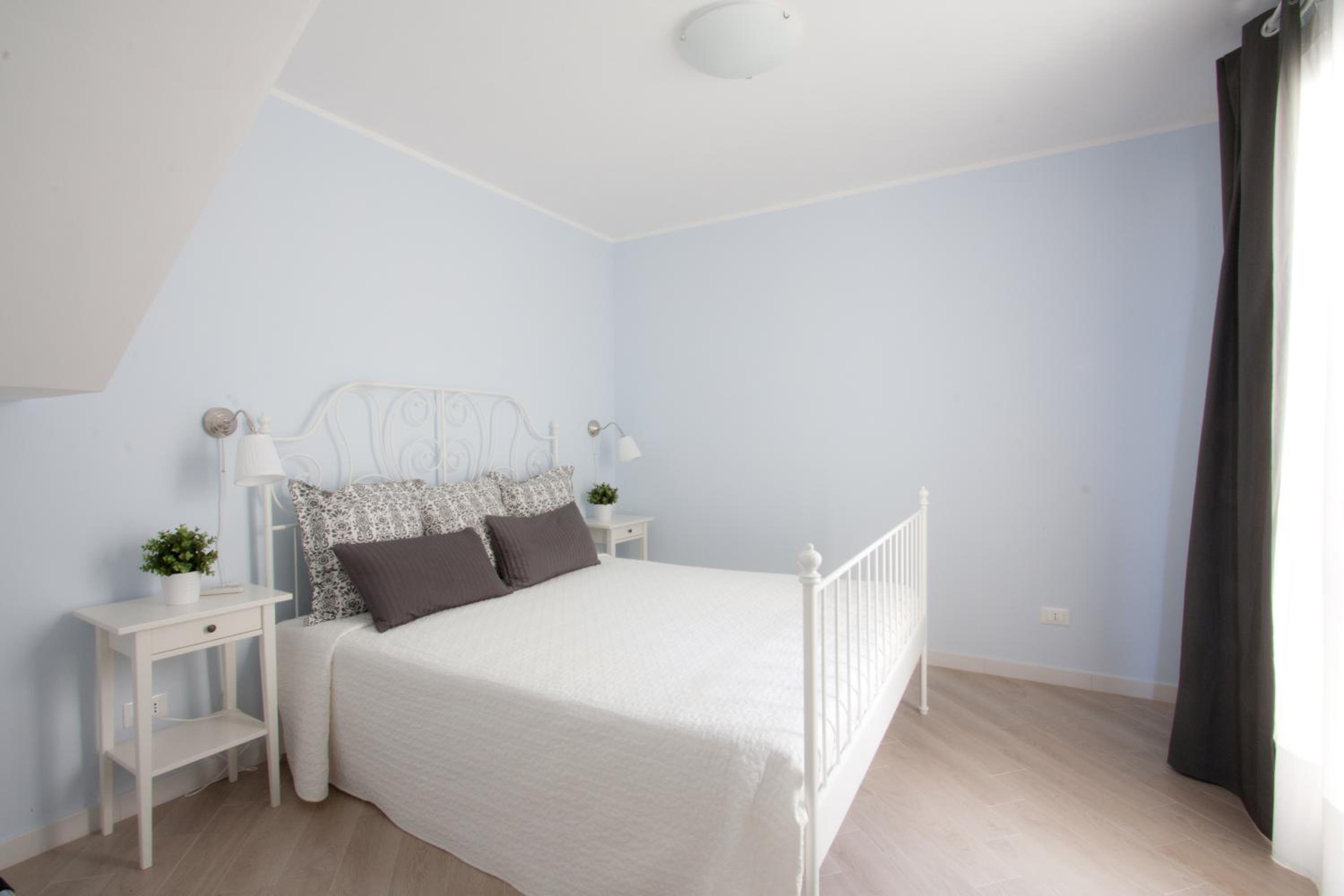 Apartment Avion view 3