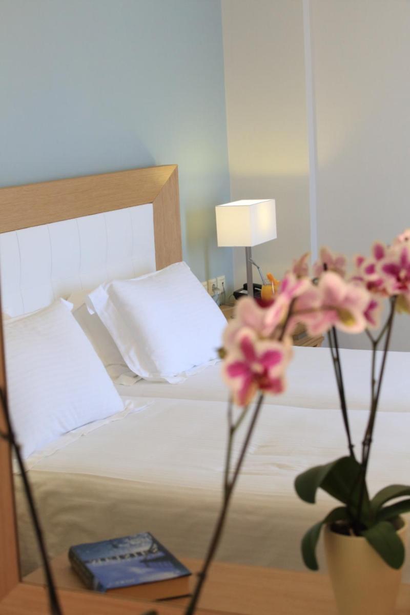 Lefko Hotel & Apartments
