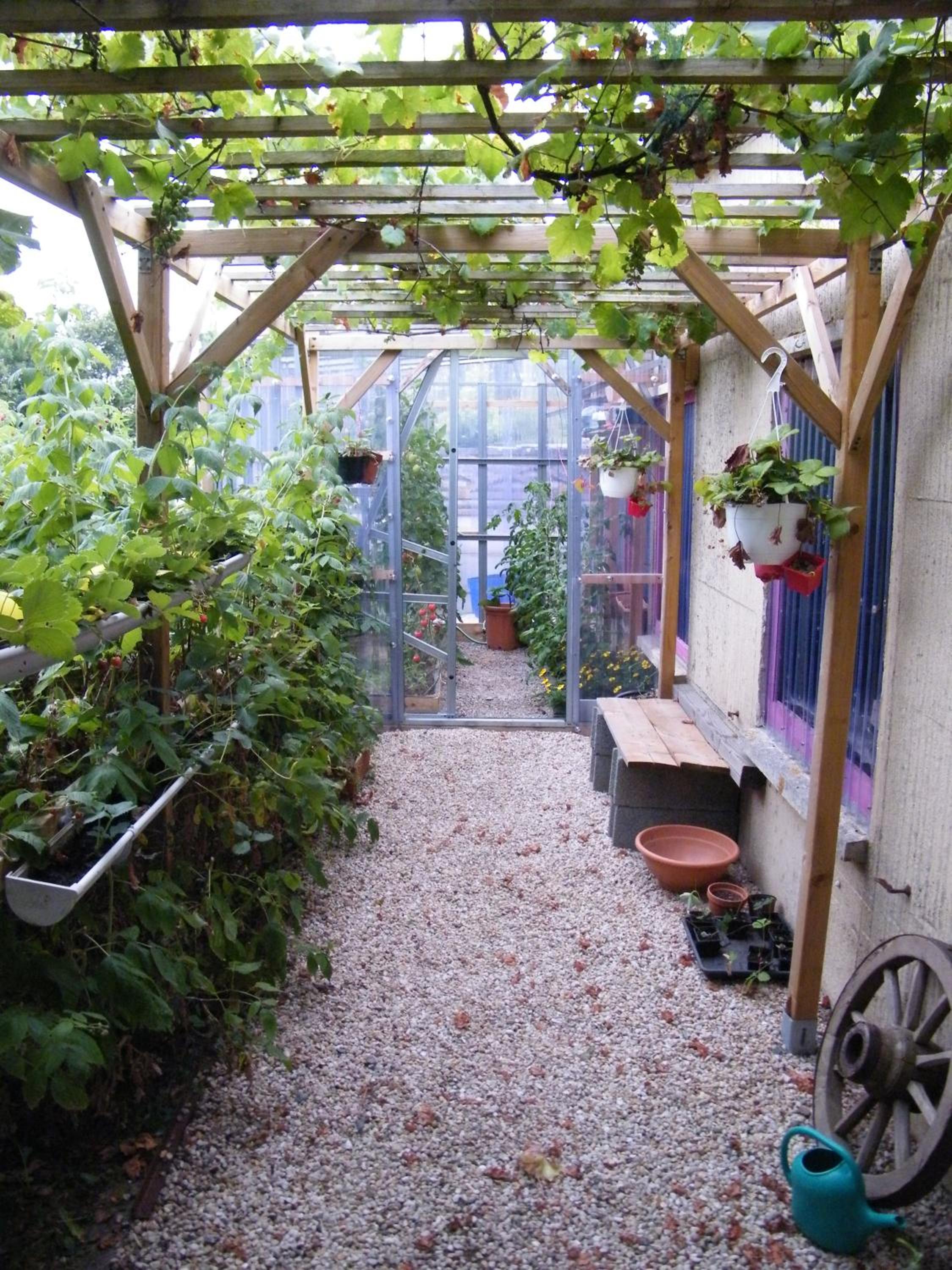 chez vous chez nous