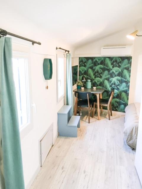 Studio by the port