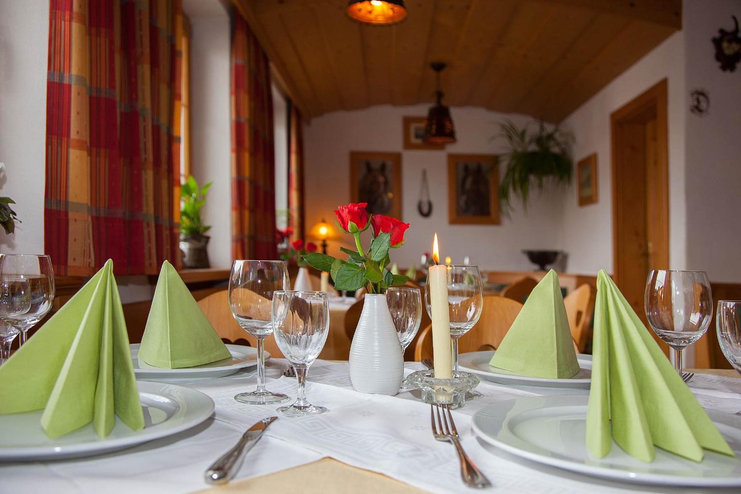 Frühstückspension Gästehaus Zum weissen Rössl view 3