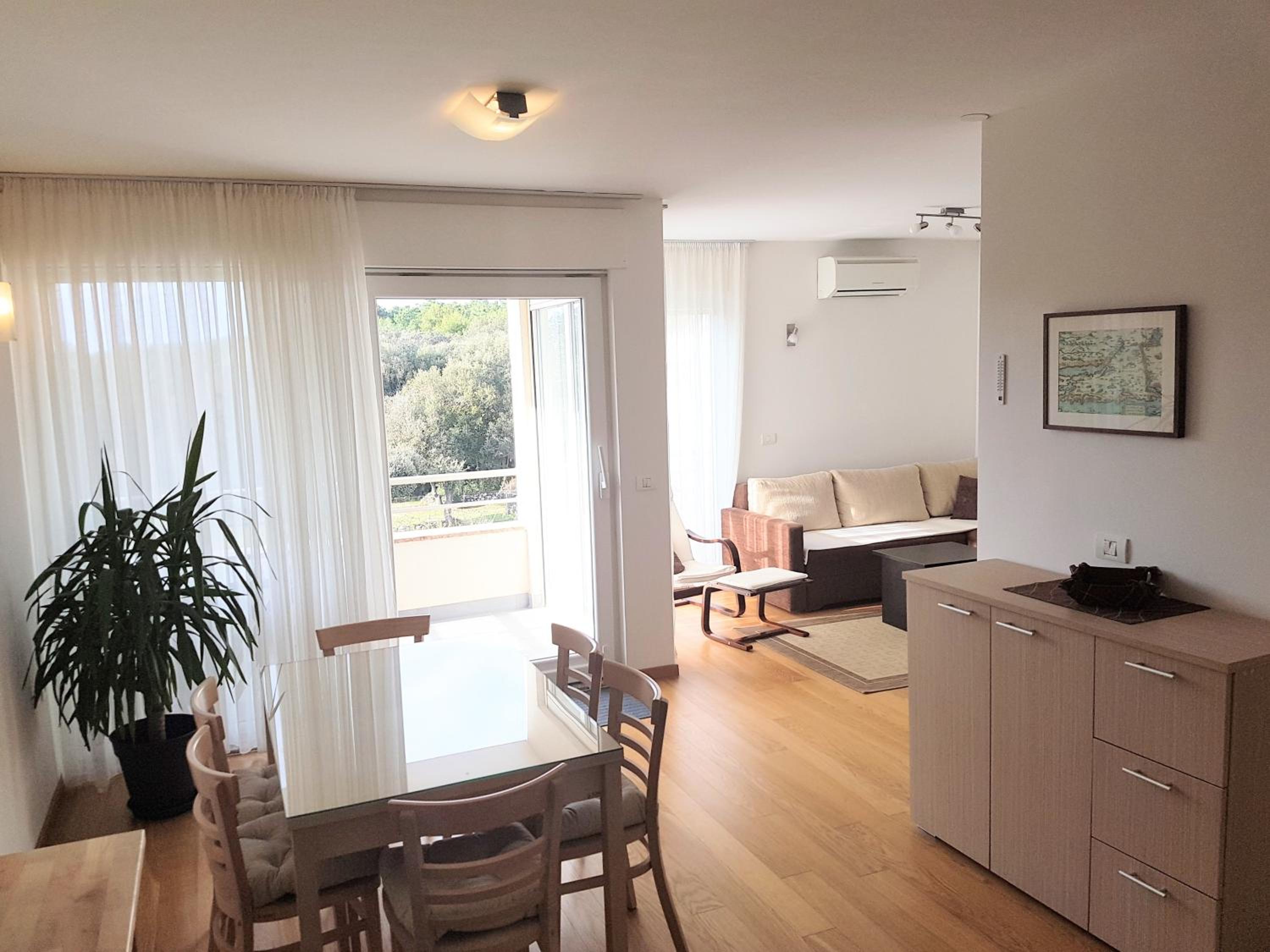 Apartment Caprice view 5