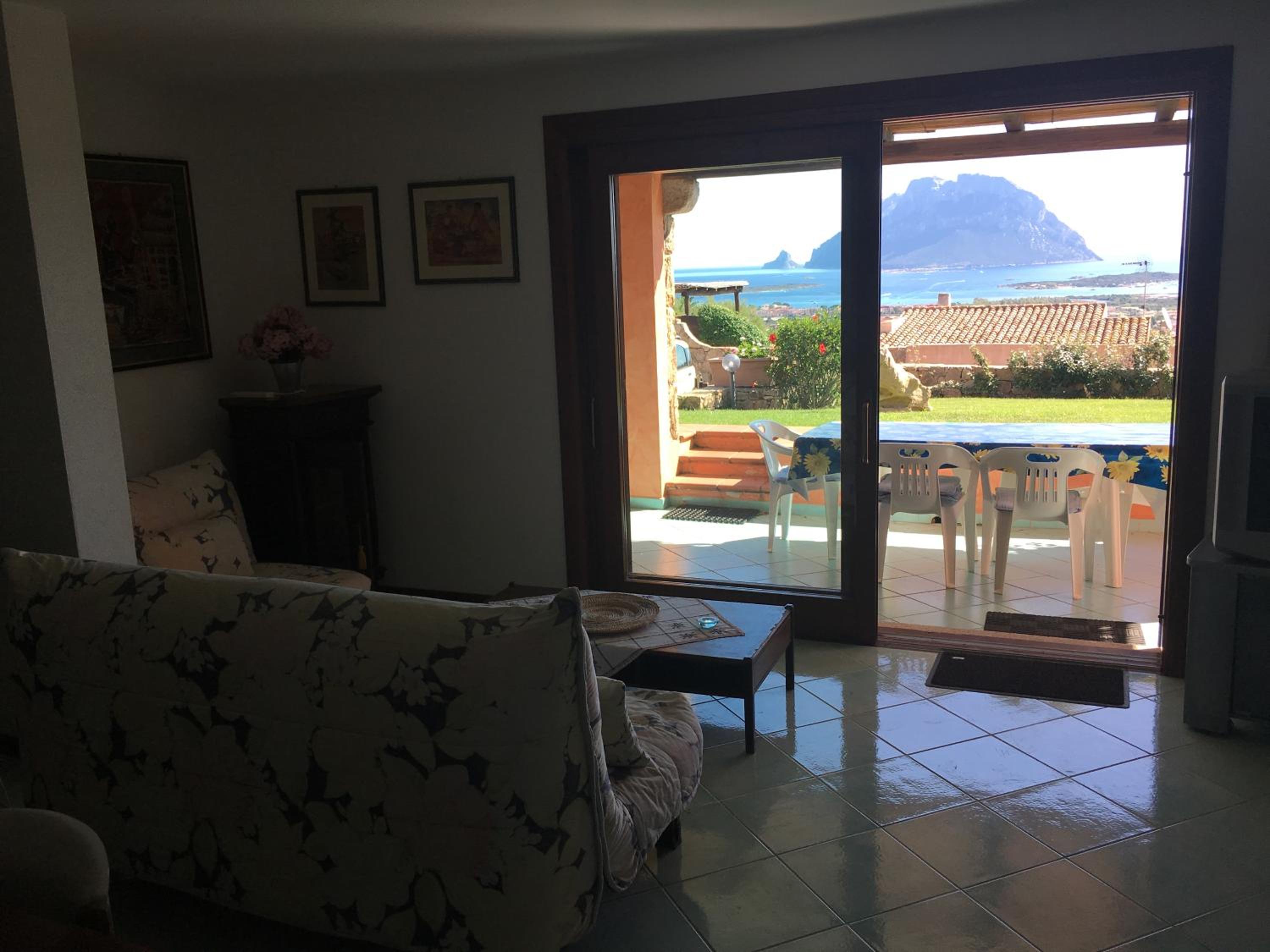 Porto San Paolo Sea Villa view 3