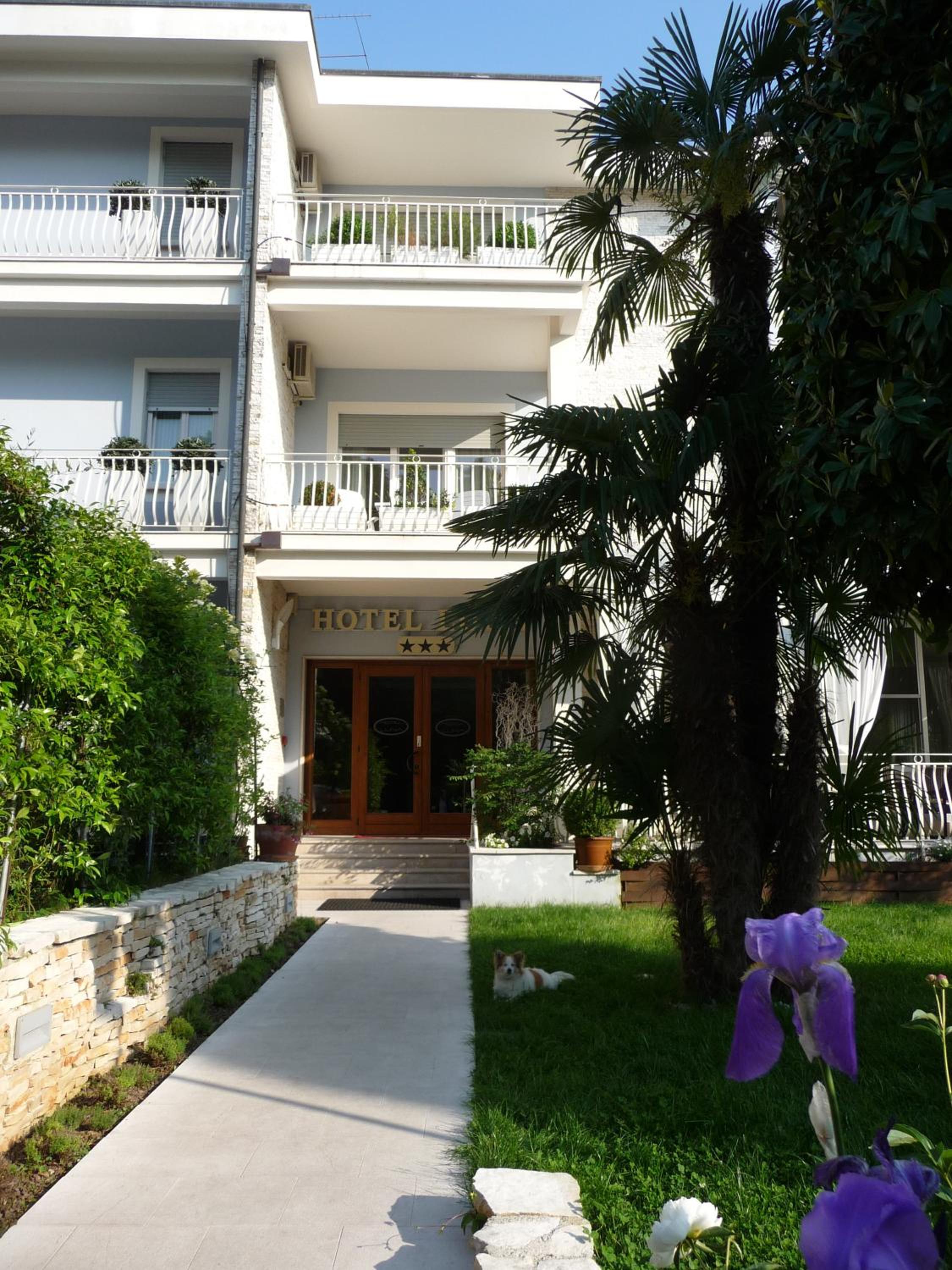 Sirmione Vacations - Hotel Luna - Property Image 14