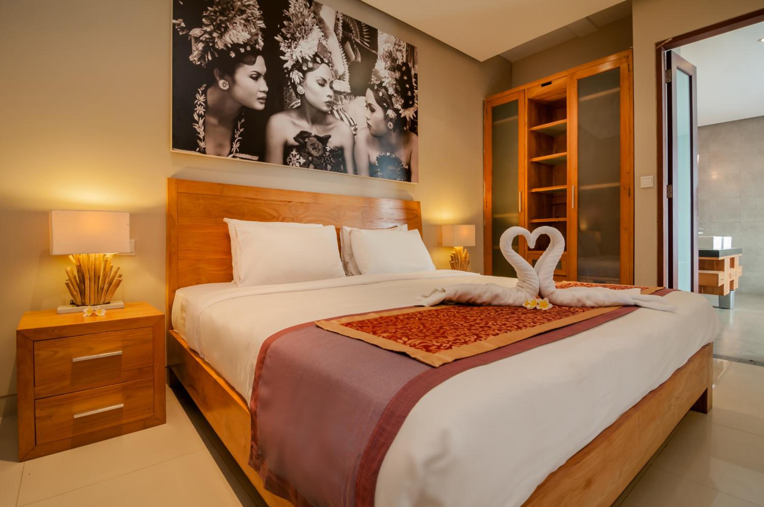 Hotel Villa Mewah - Image 1