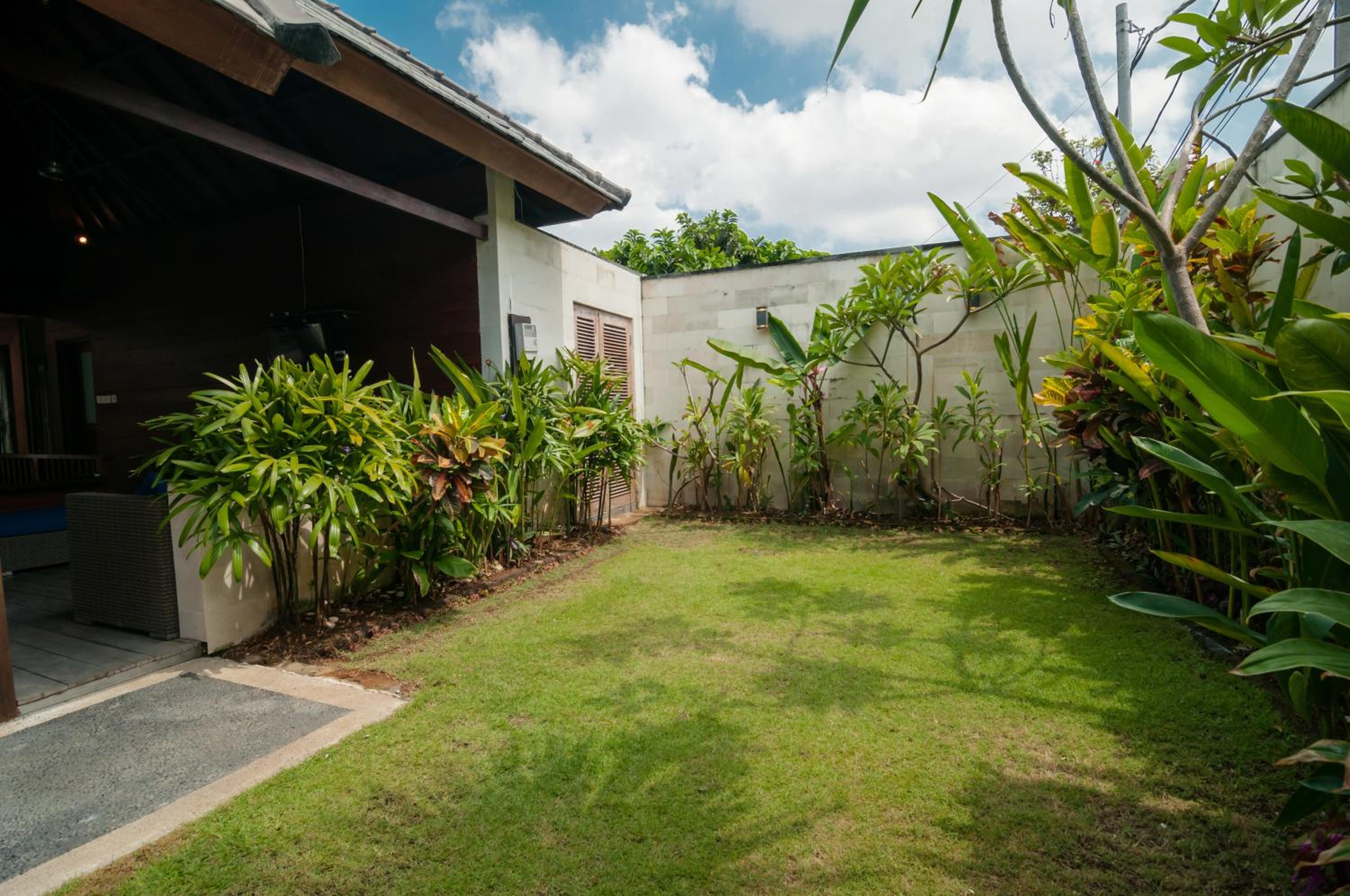 Villa Mewah view 3