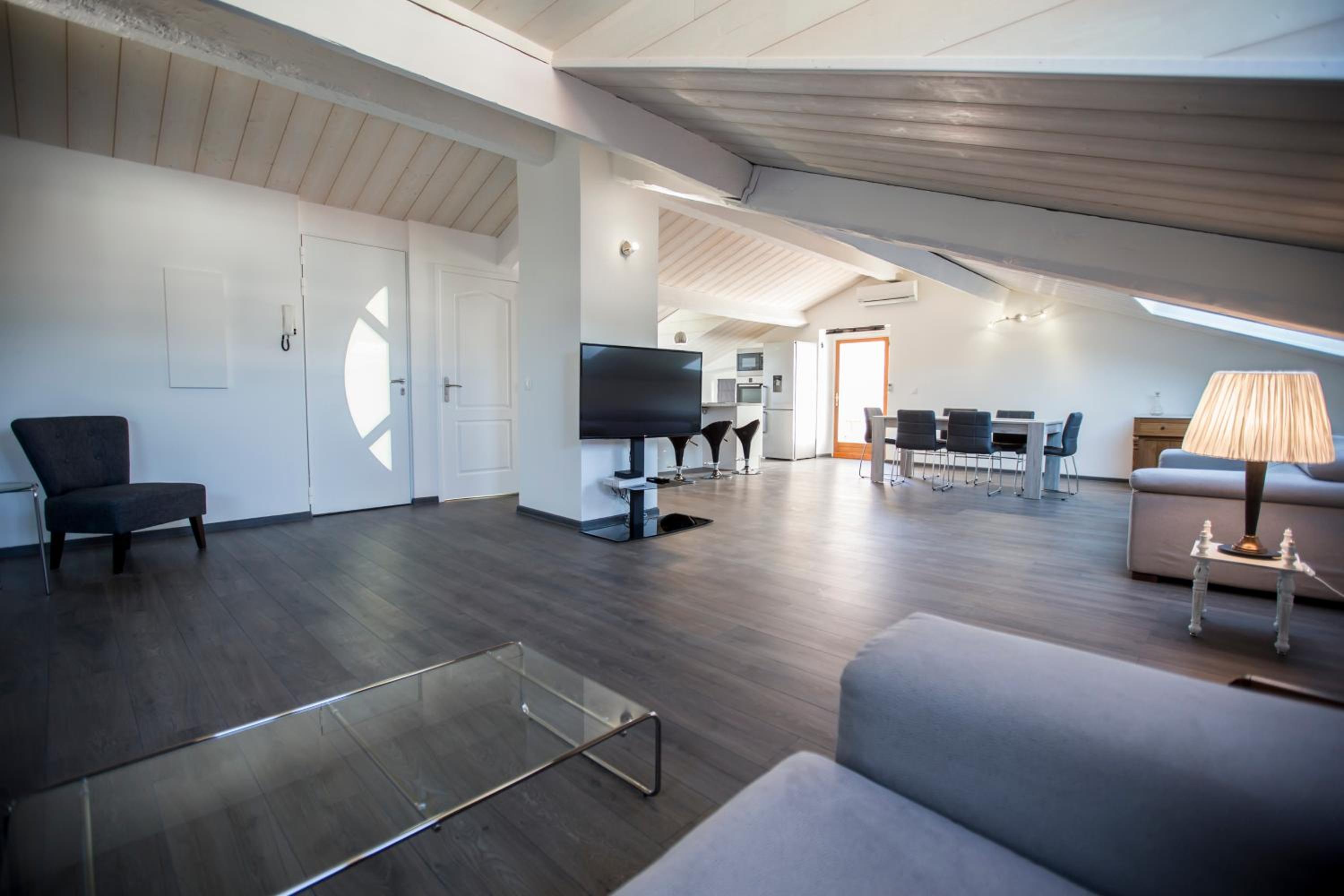 Sherlock Loft by Connexion view 5