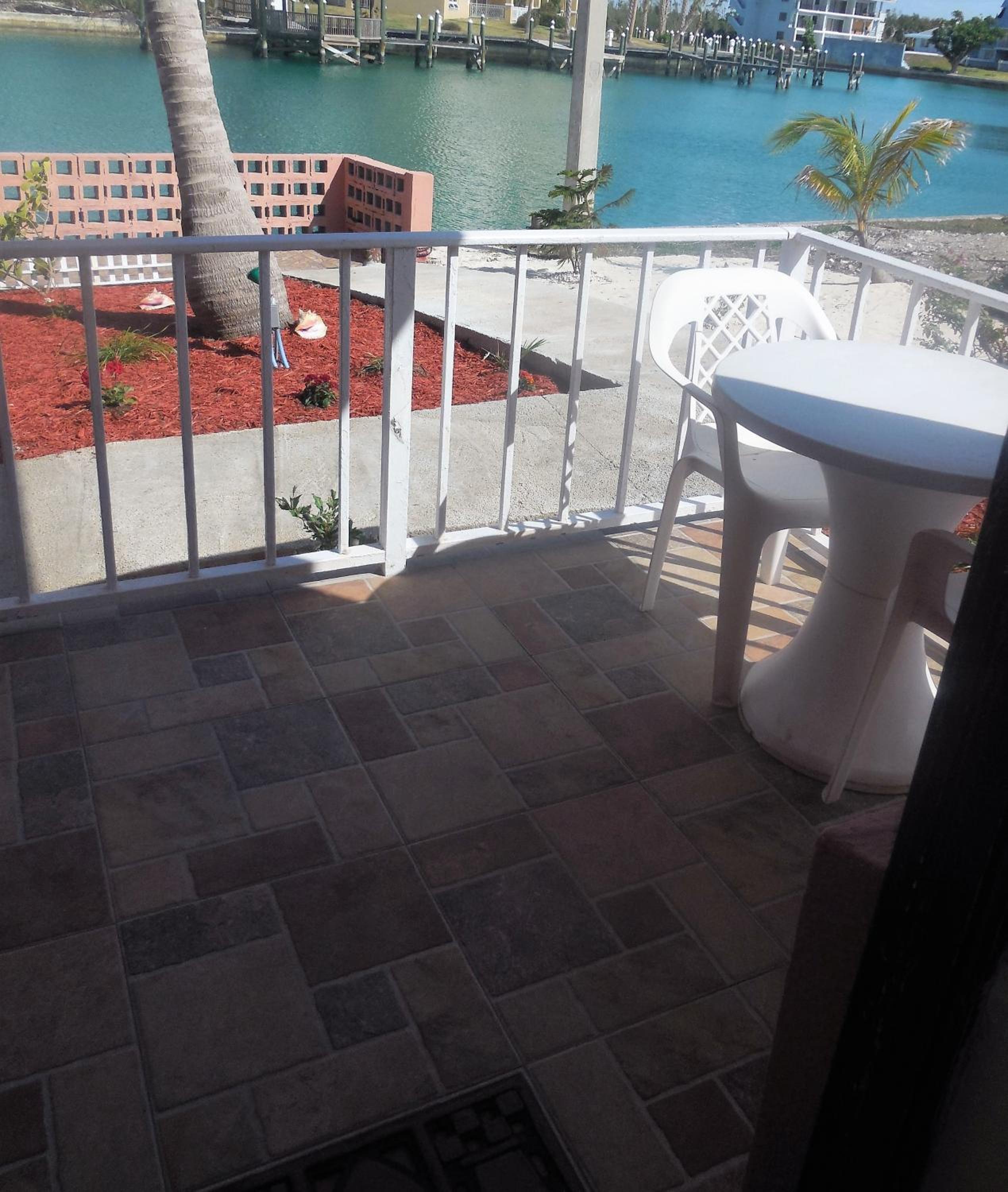 Dundee Bay Villas