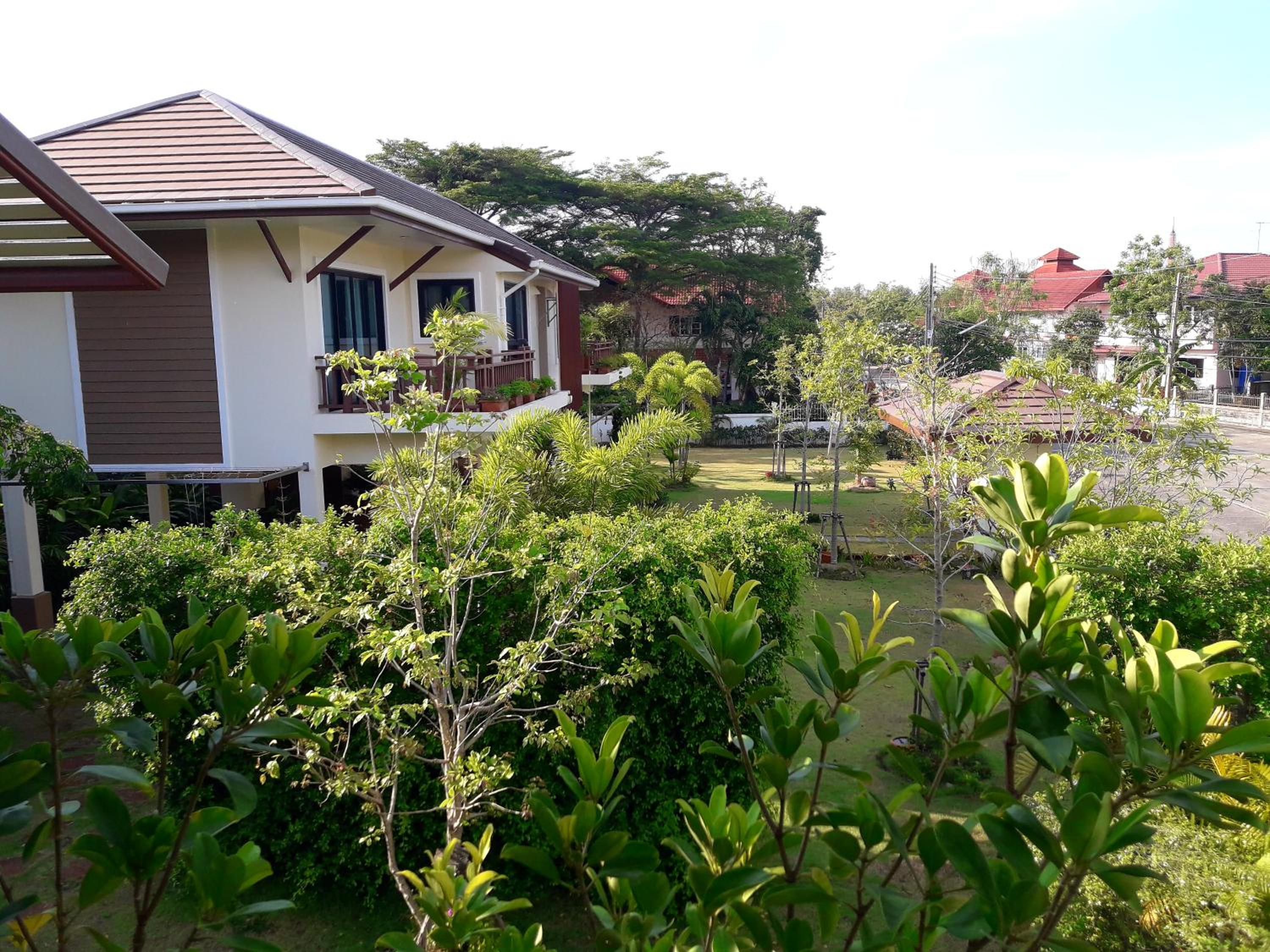 Rimtalay Angsila Guesthouse
