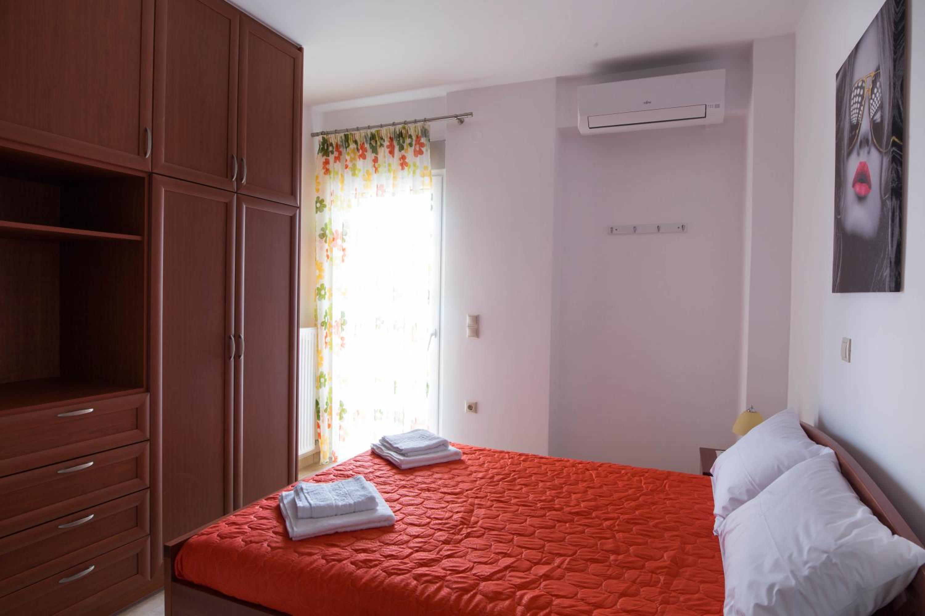 Chania Sea View Apartment with Free Private Parking view 3
