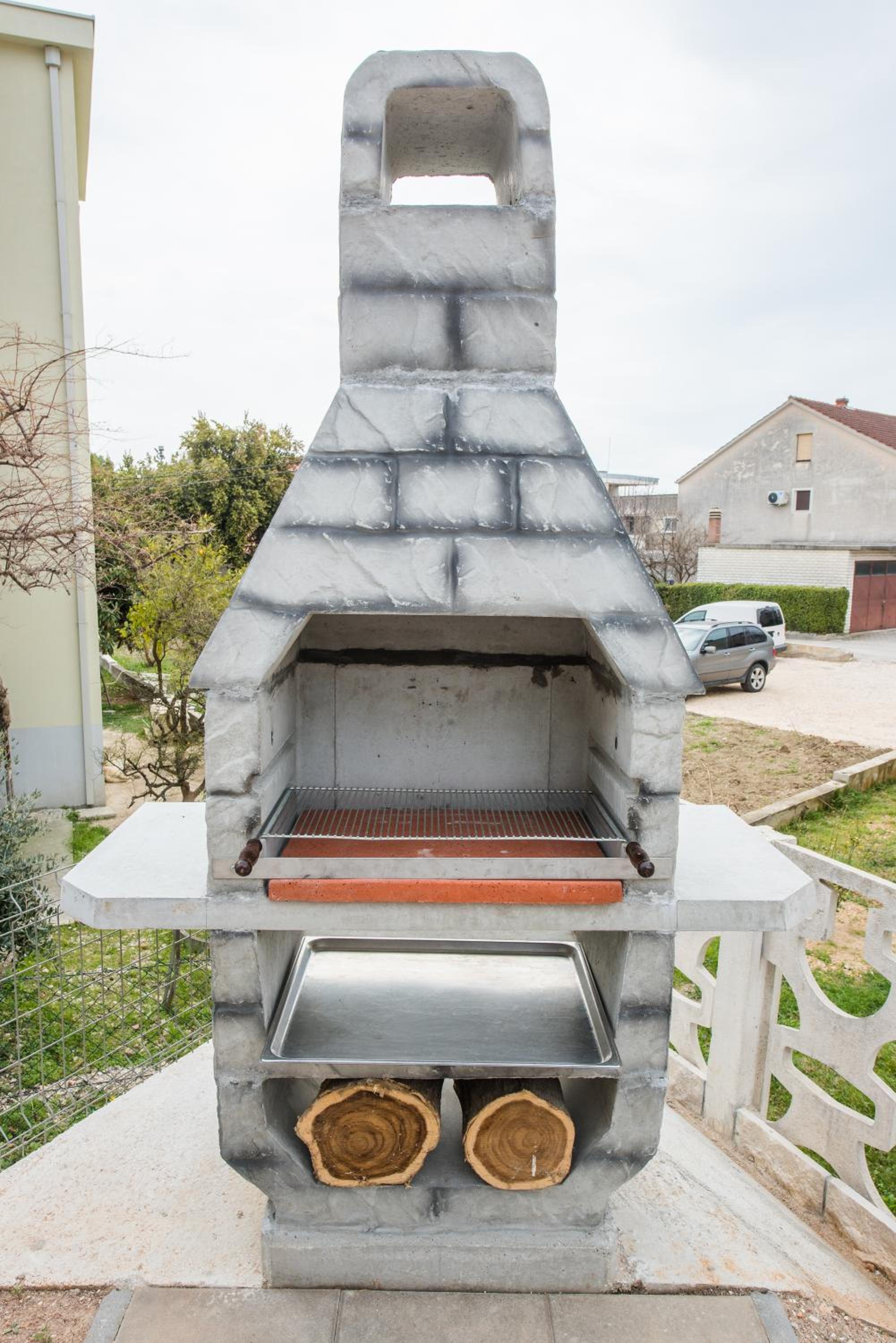 Photo 42
