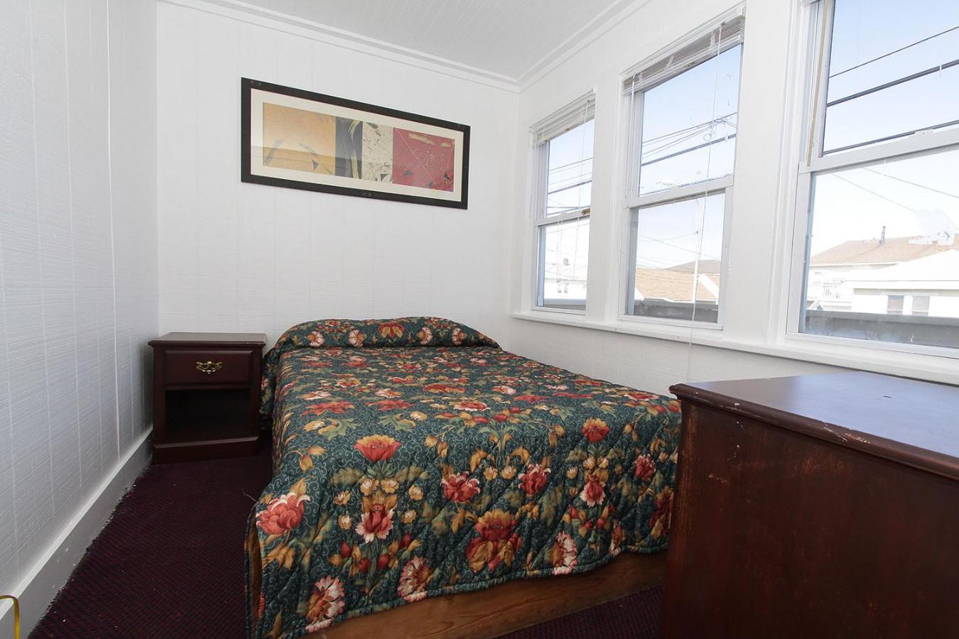 Shore Beach Houses - 119 F Franklin Avenue view 4