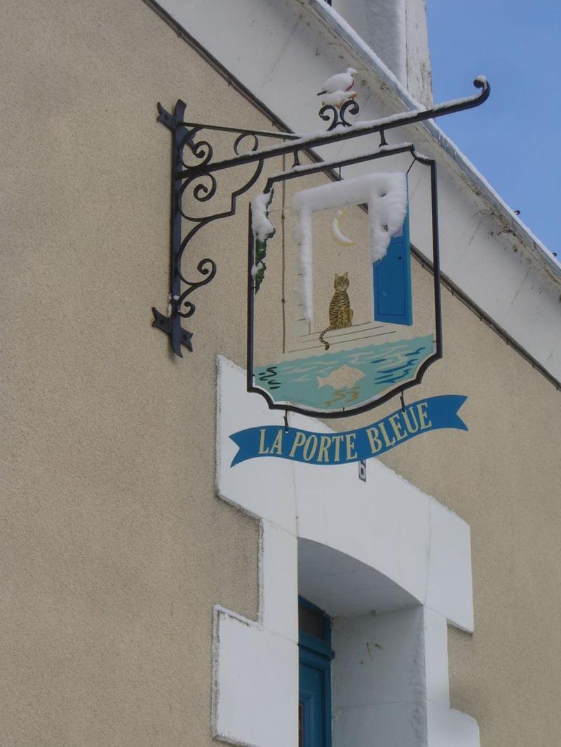 La Porte Bleue view 3