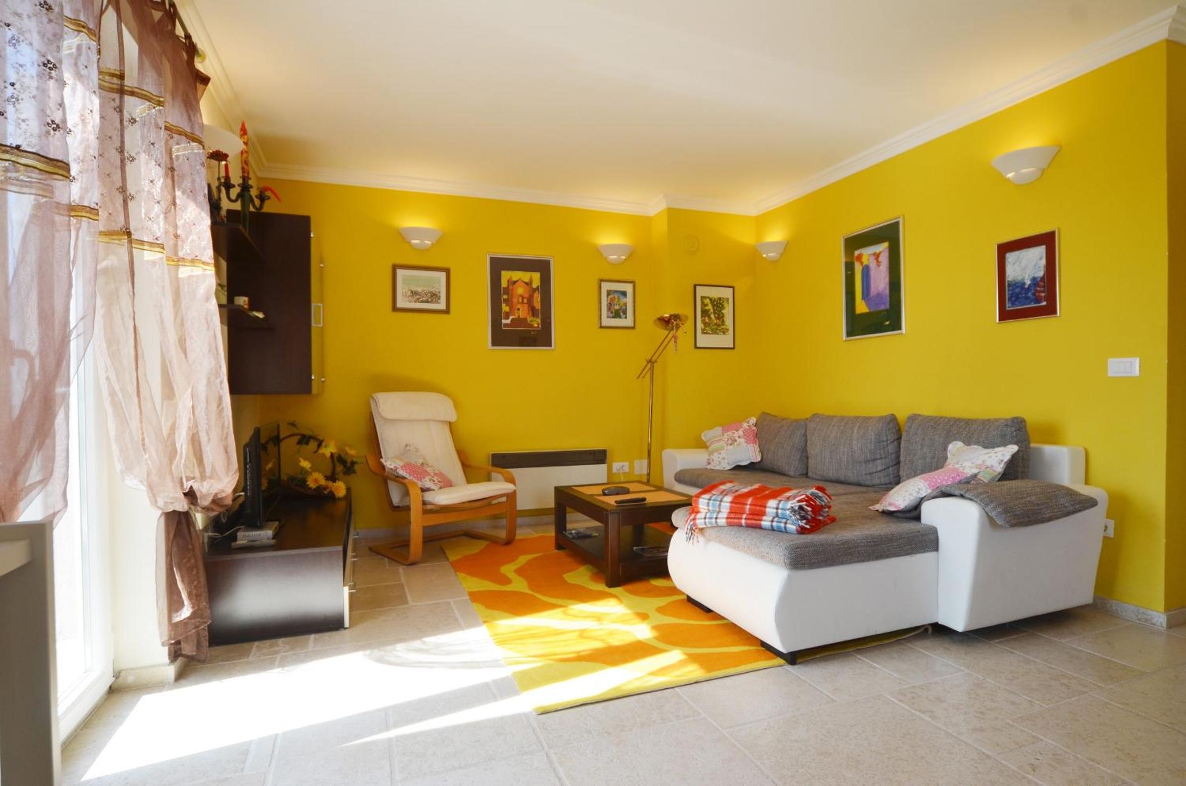 Apartment Kare view 2