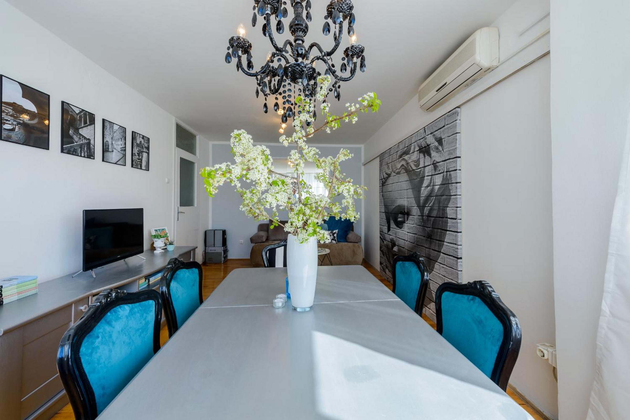 Apartment Glamour