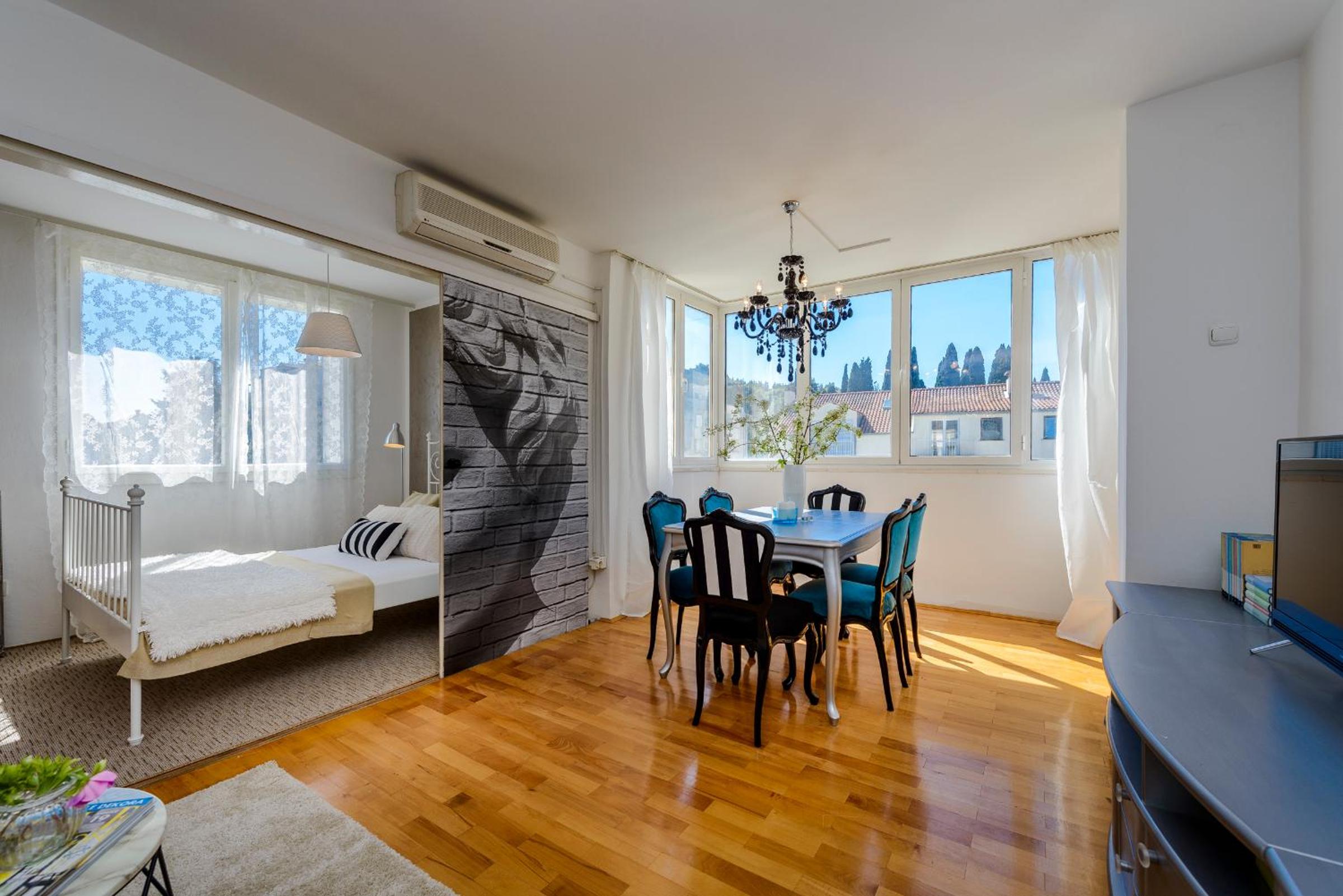 Apartment Glamour