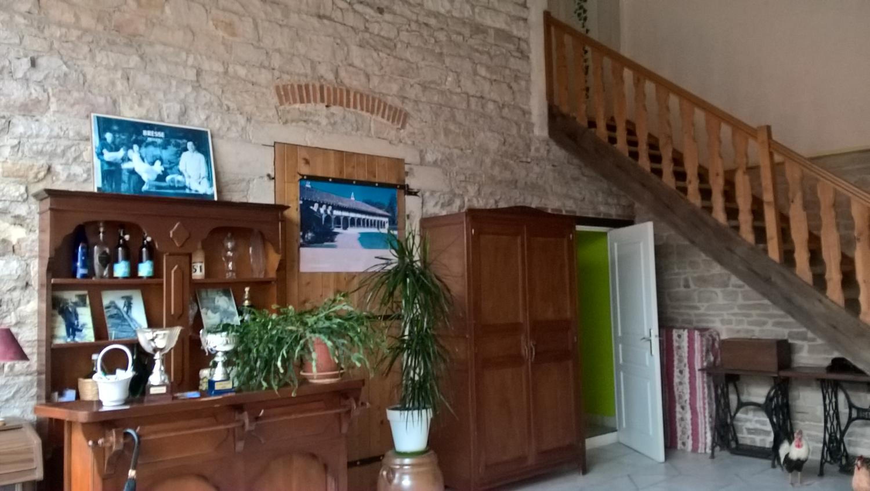 Photo 23