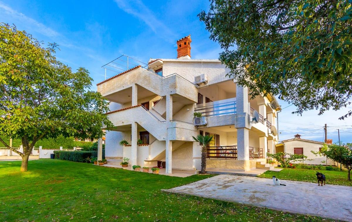 Apartments Milka