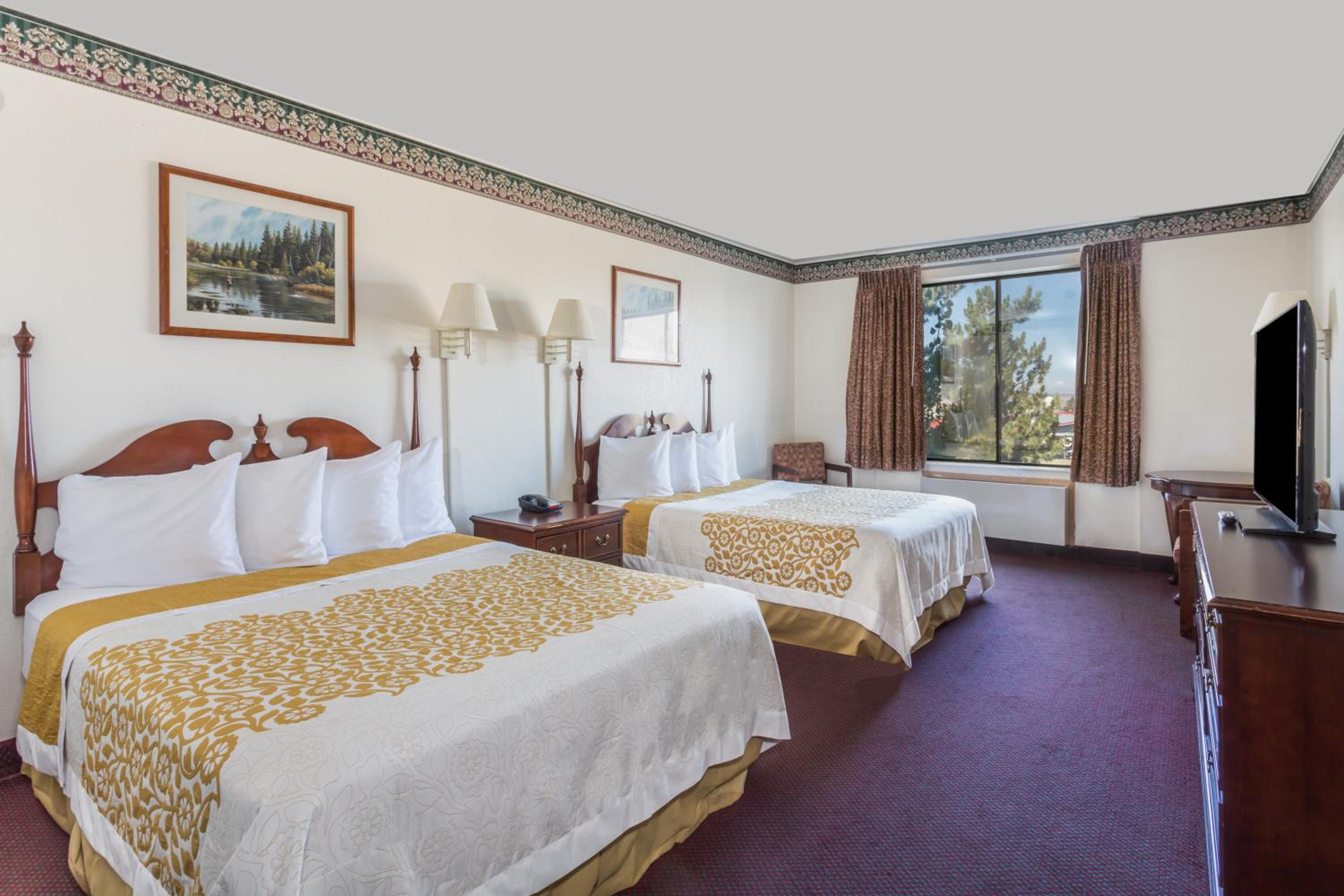 Evanston Vacations - Days Inn by Wyndham Evanston WY - Property Image 9