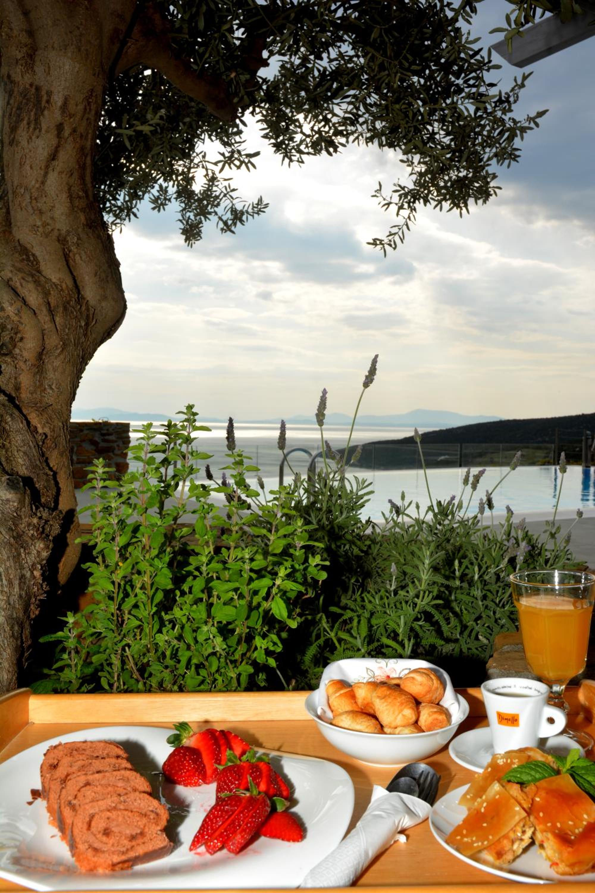 Celini Suites Hotel