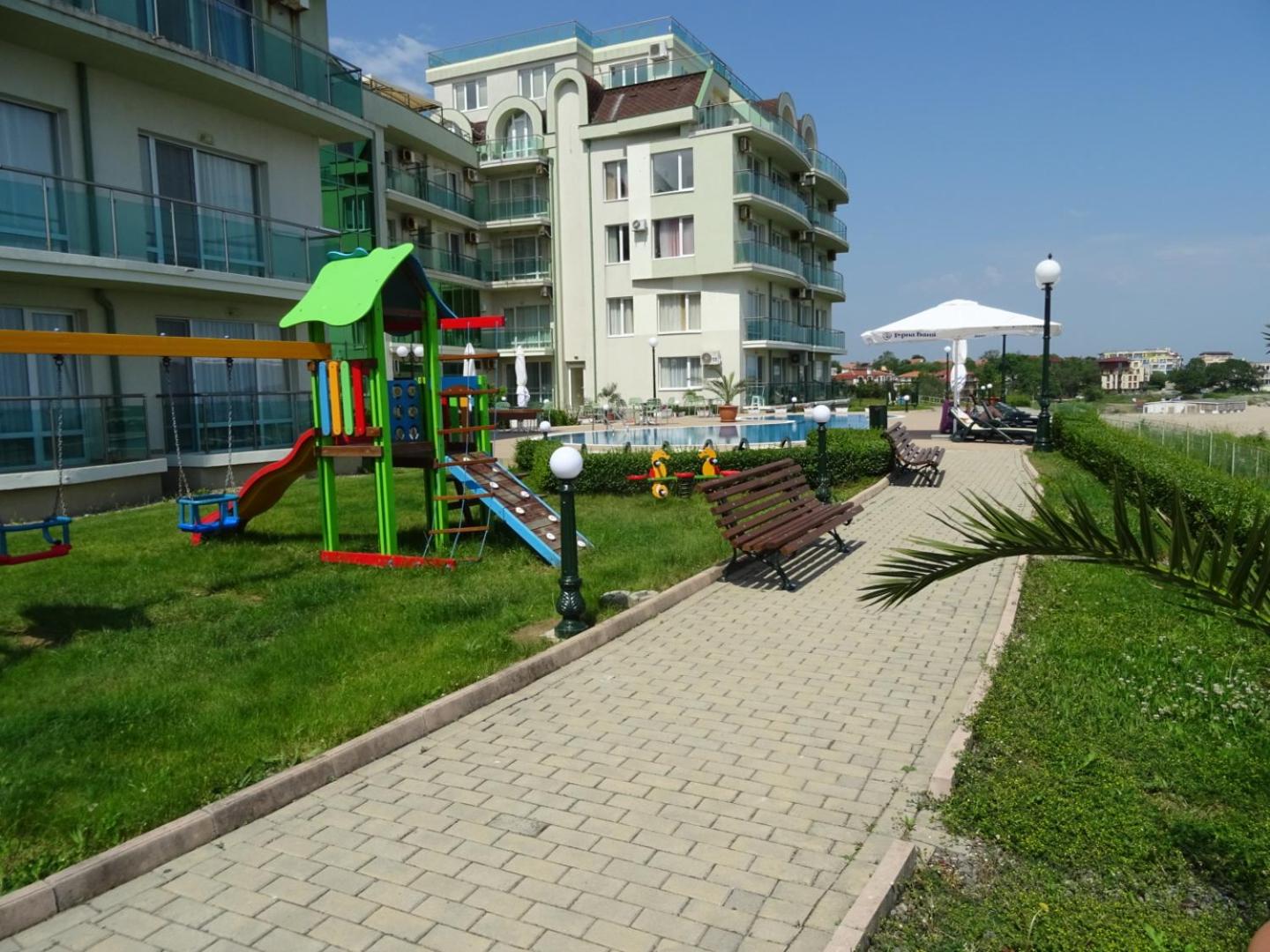 Lozenetz Beach Apartments