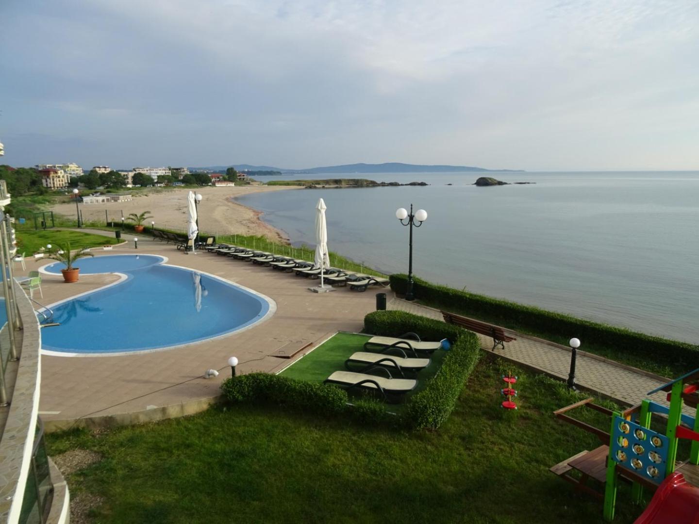 Lozenetz Beach Apartments