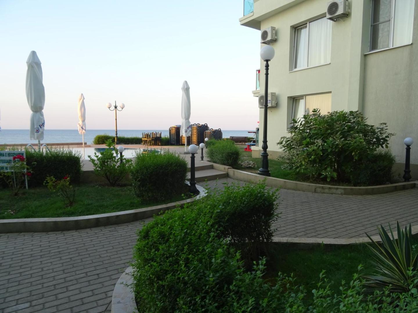 Lozenetz Beach Apartments