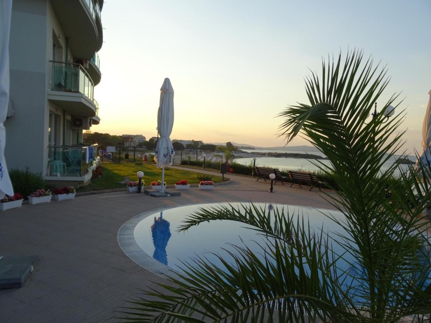 Lozenetz Beach Apartments