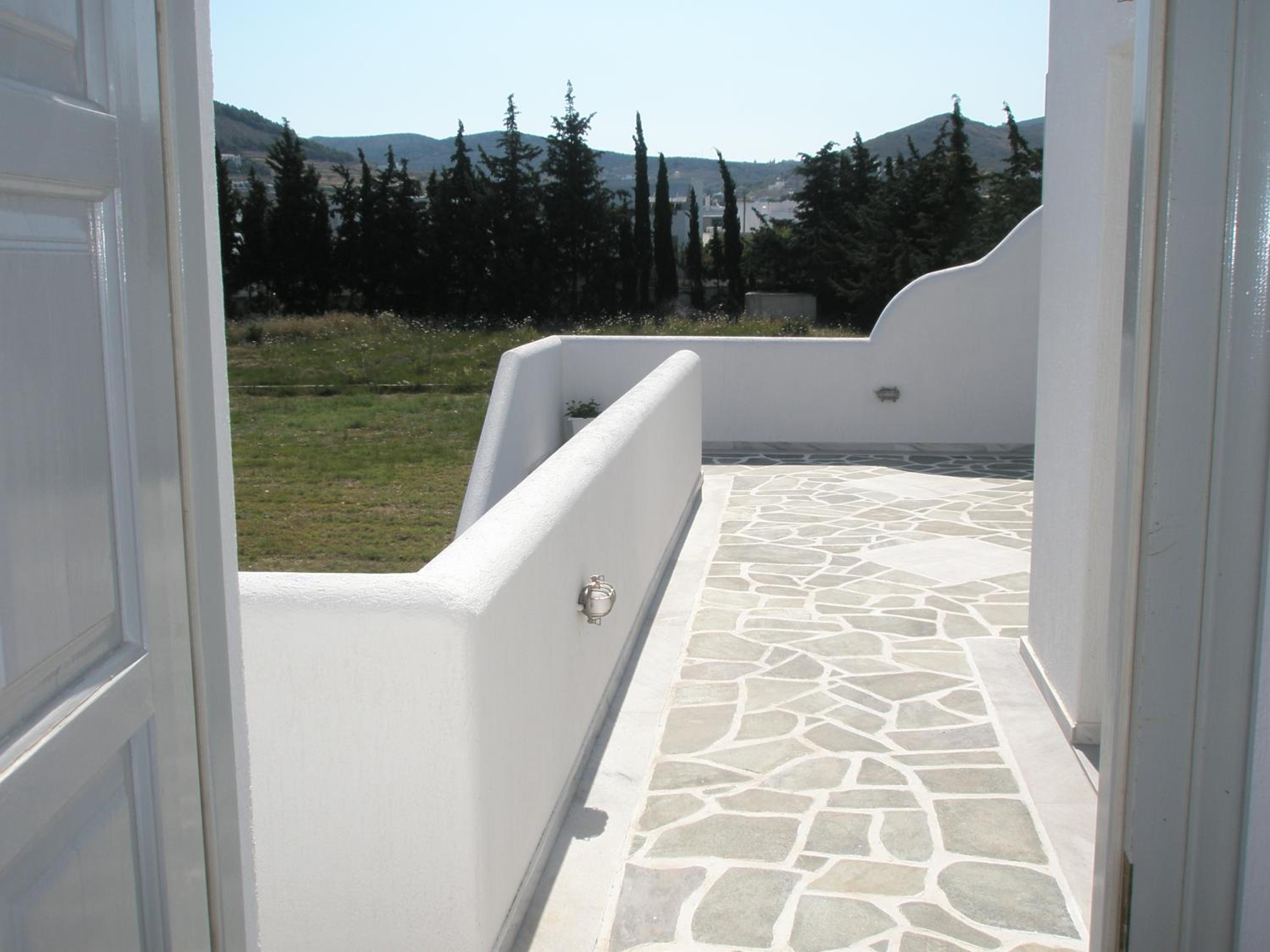 Ampeli Apartments