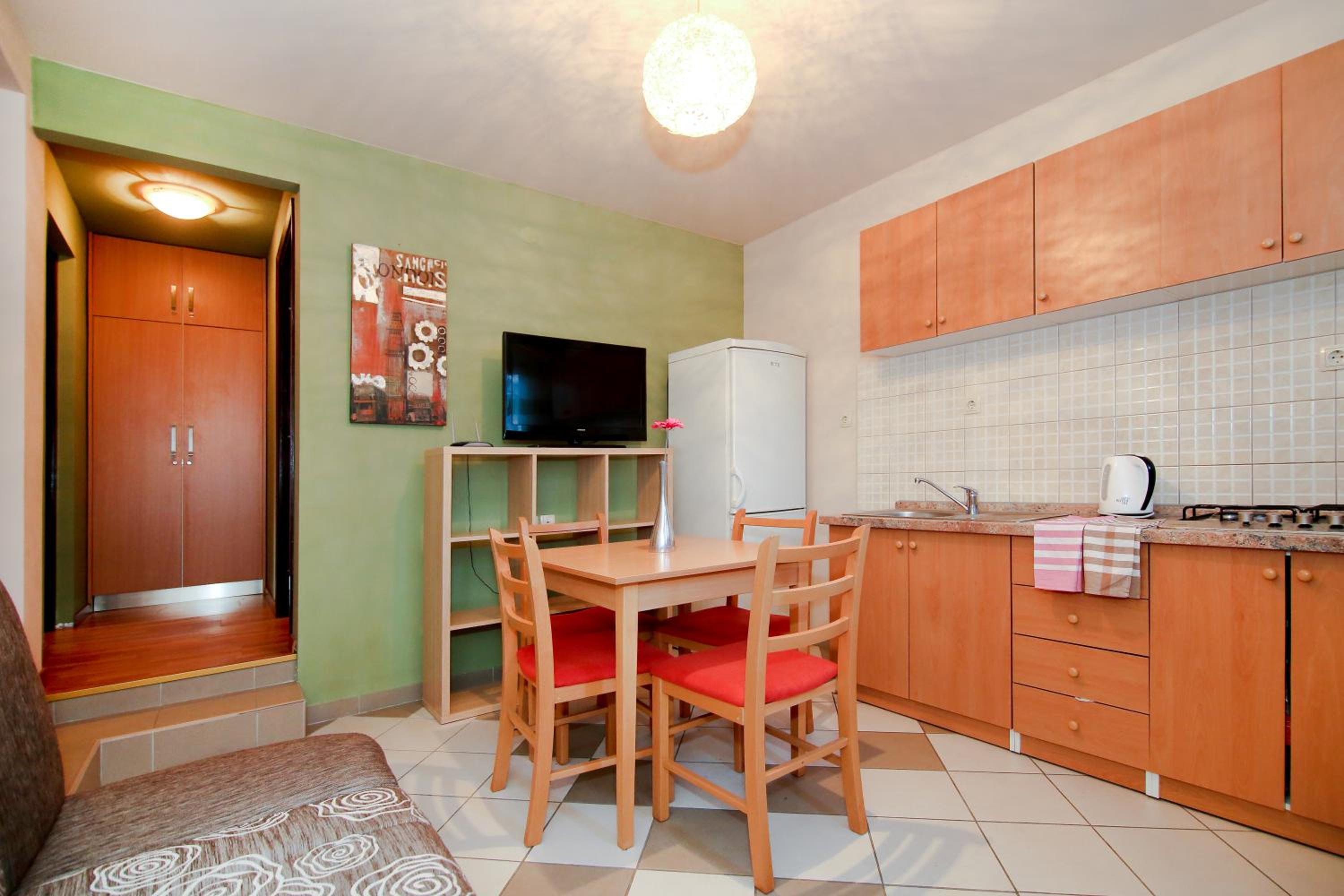 tiho's apartments view 4