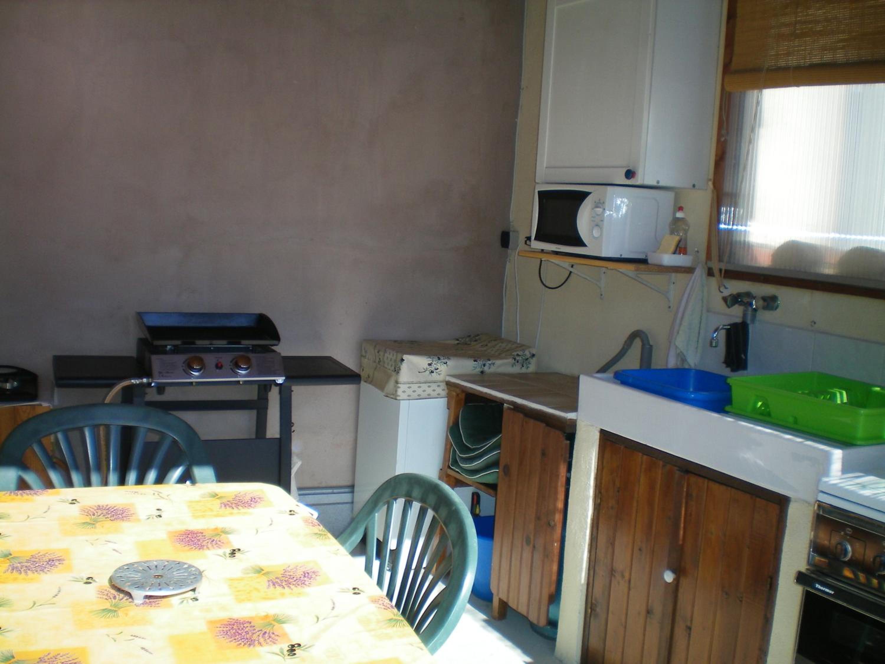 T2 dans maison de village view 2