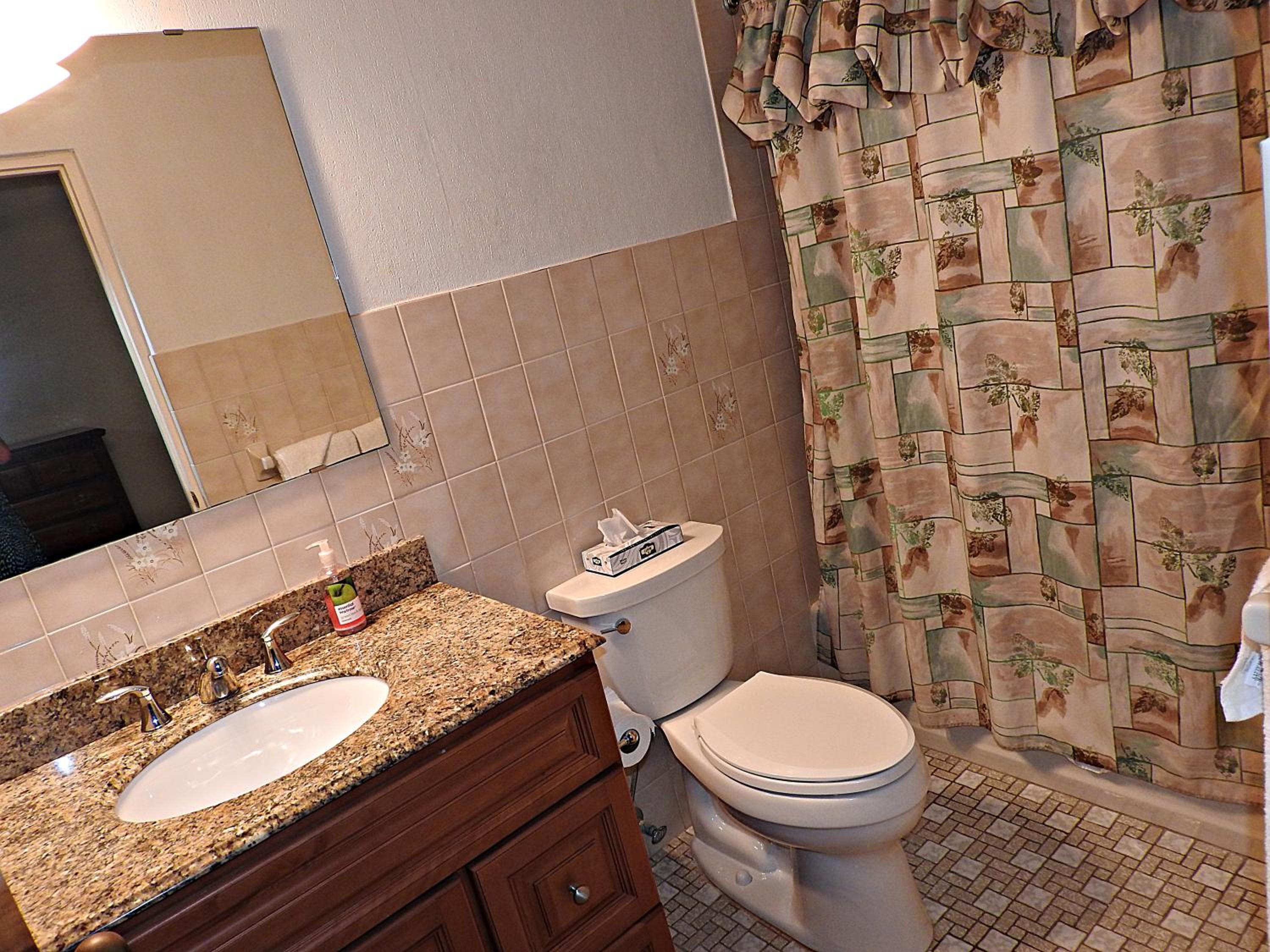 Windsong Guest Apartments - Property Image 96