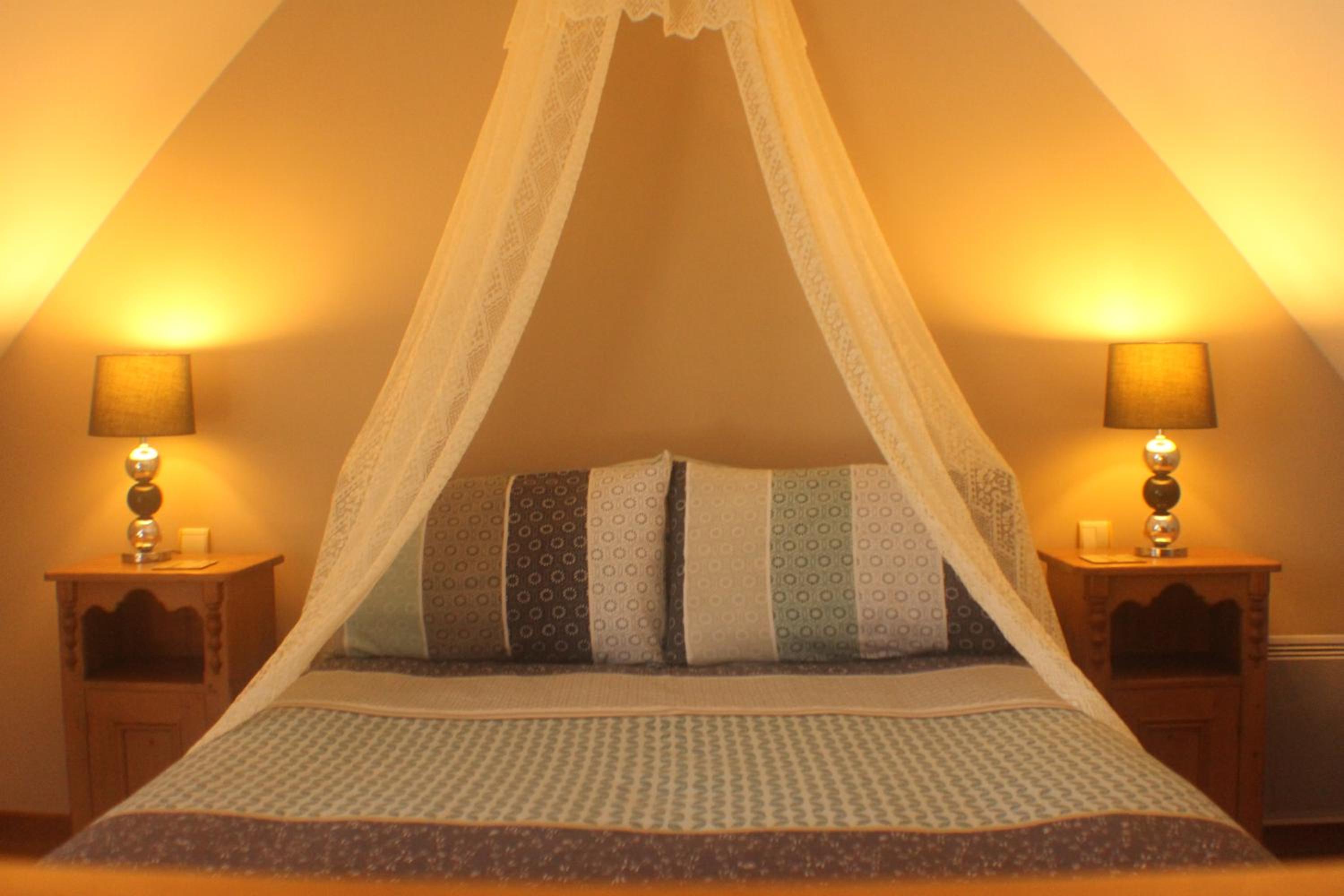 Romantic Cottage view 5
