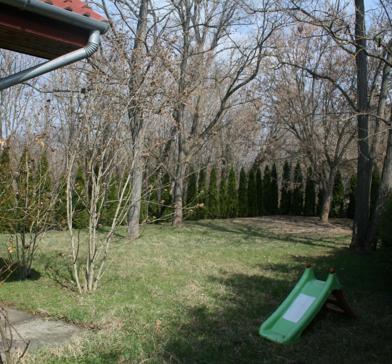 Kápolnai nyaralóház view 4