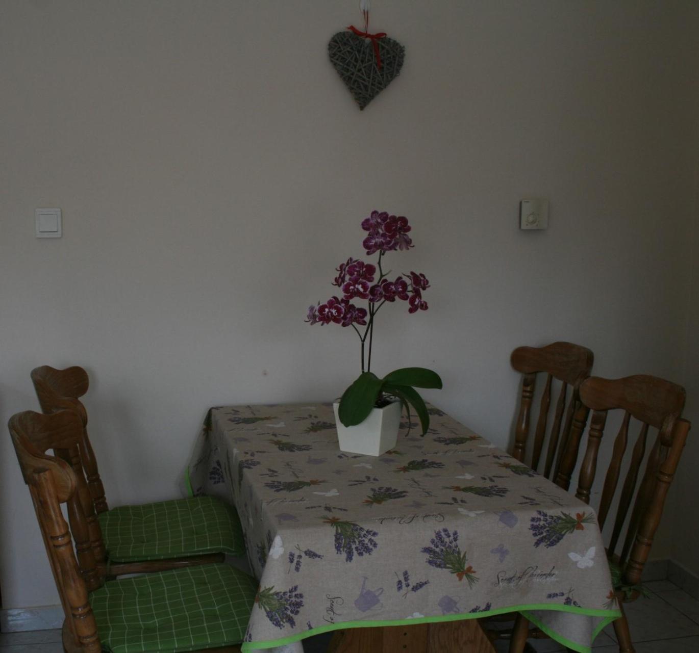 Kápolnai nyaralóház view 5