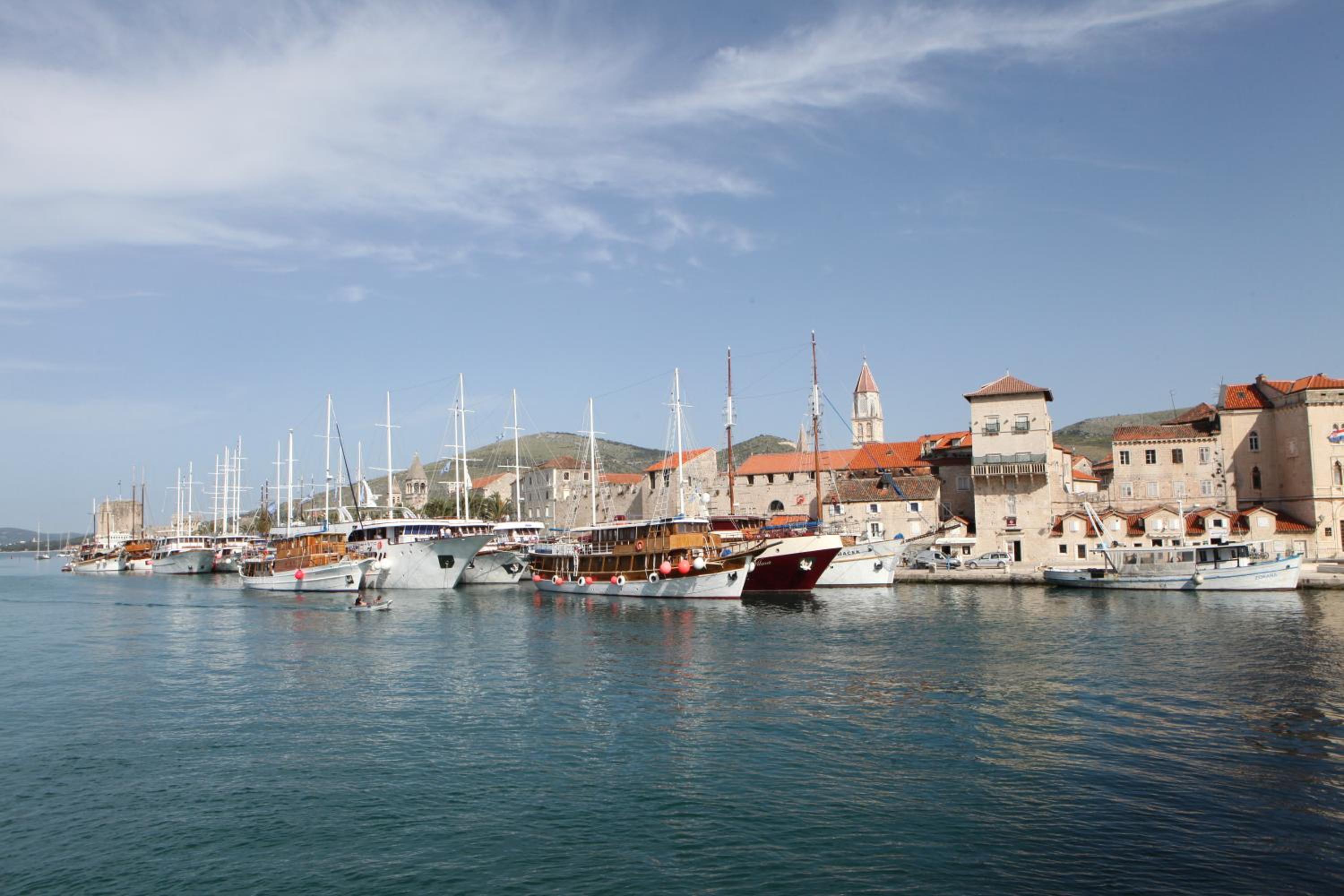 Apartment Marina
