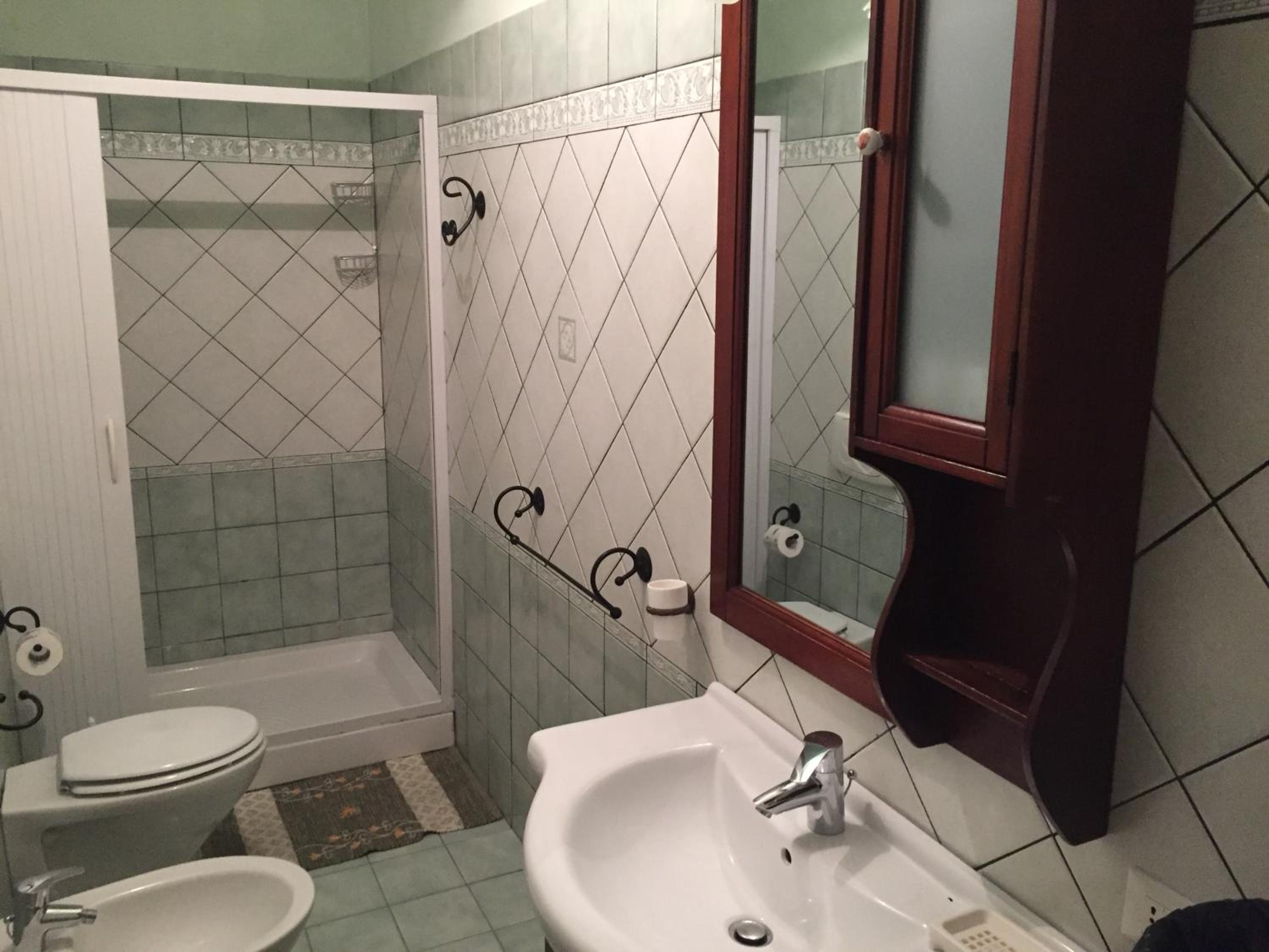 Photo 28