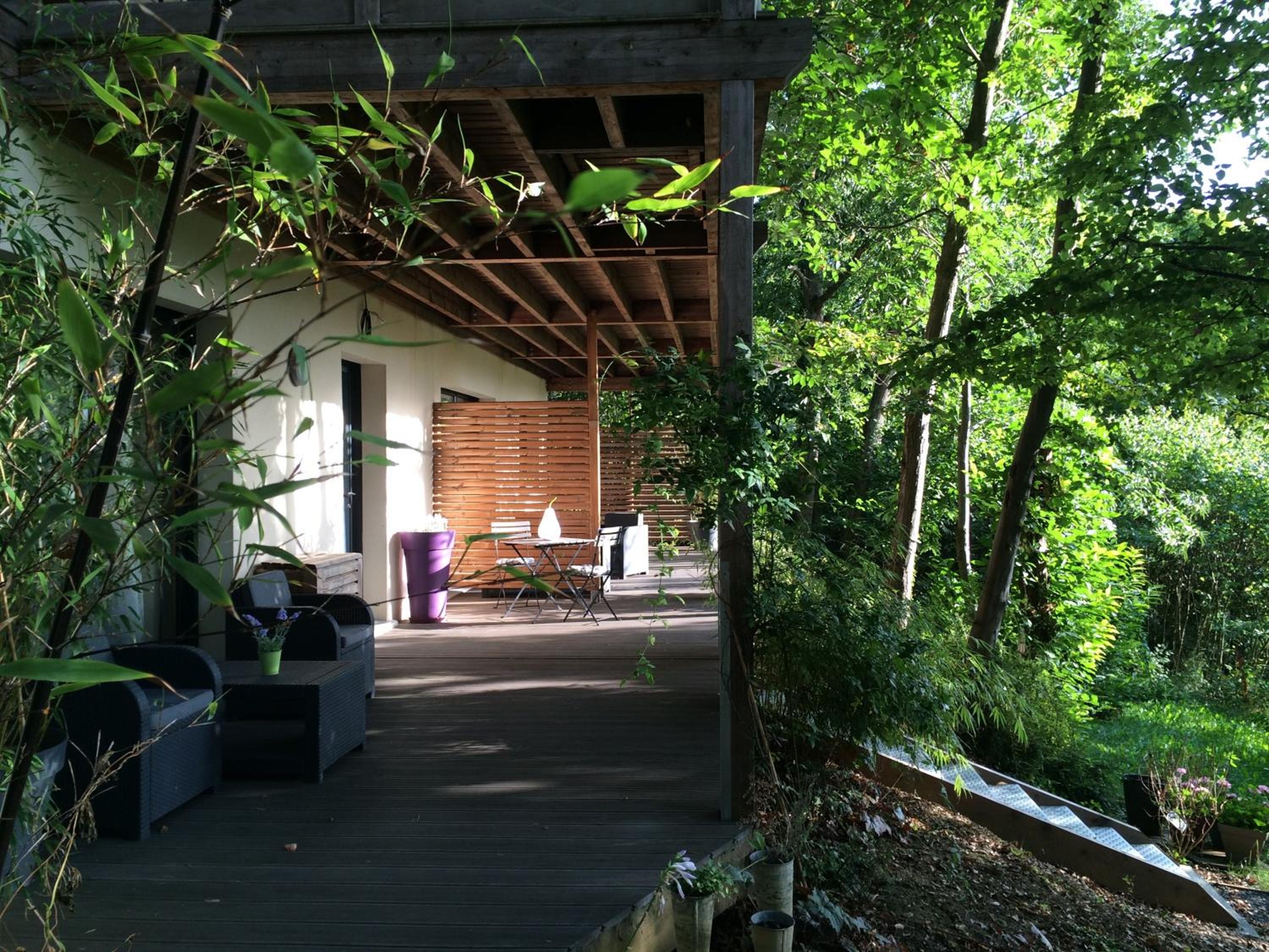 Home 33