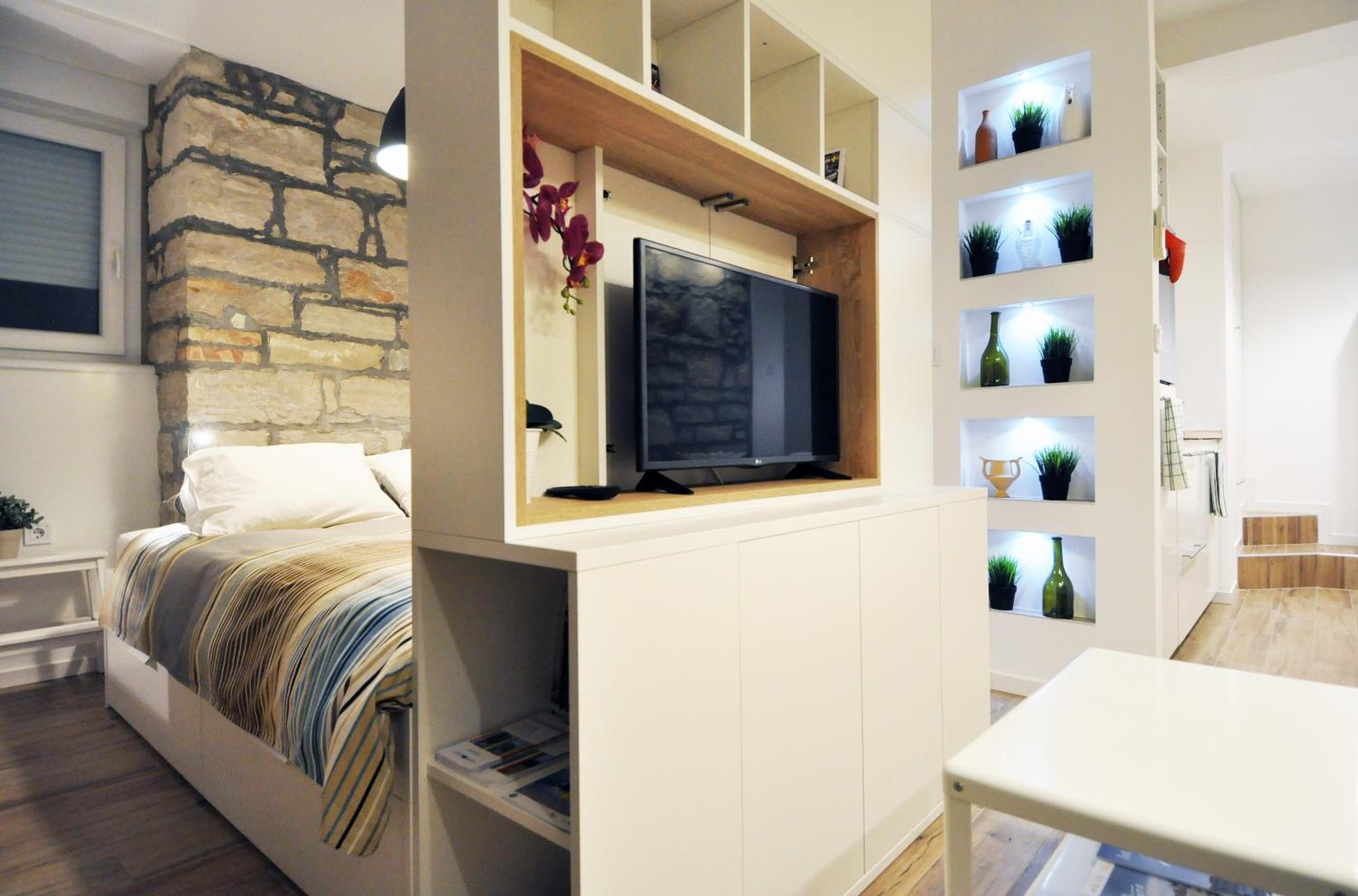 Amfora Deluxe Studio