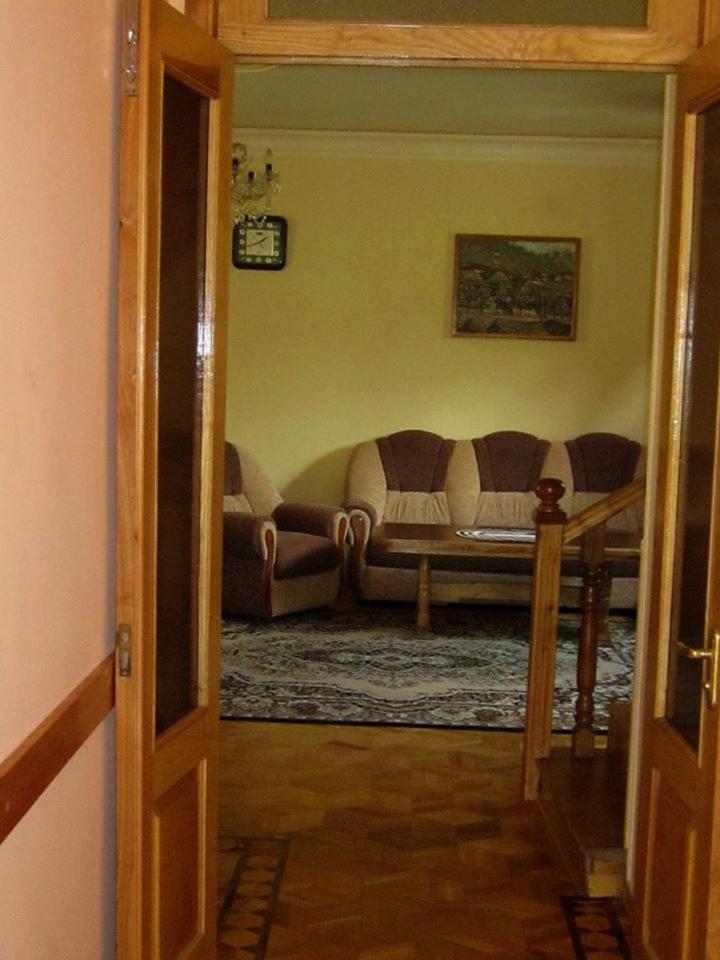 Areguni Guest House