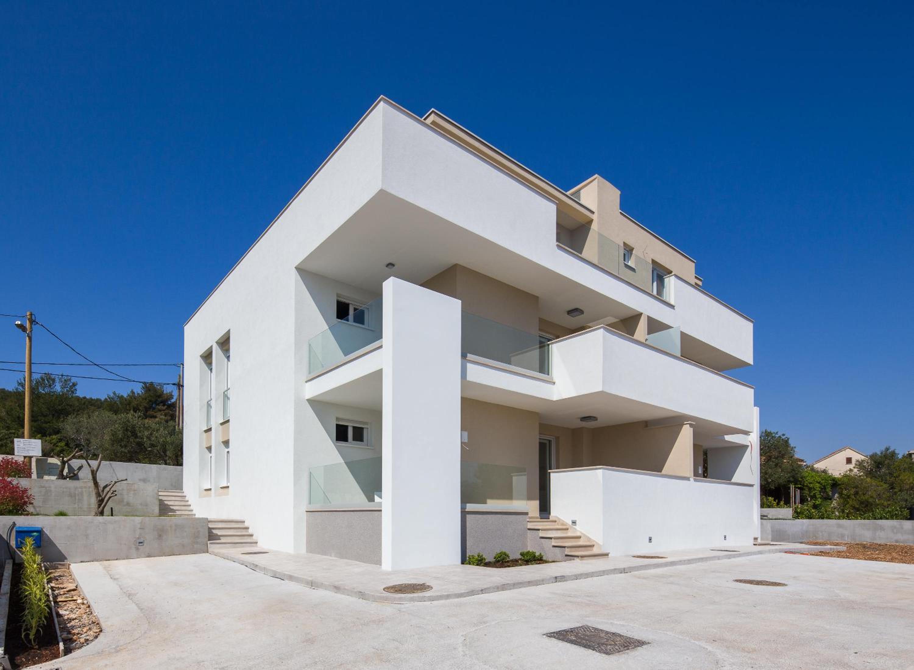 Hotel Apartments Alba - Image 1