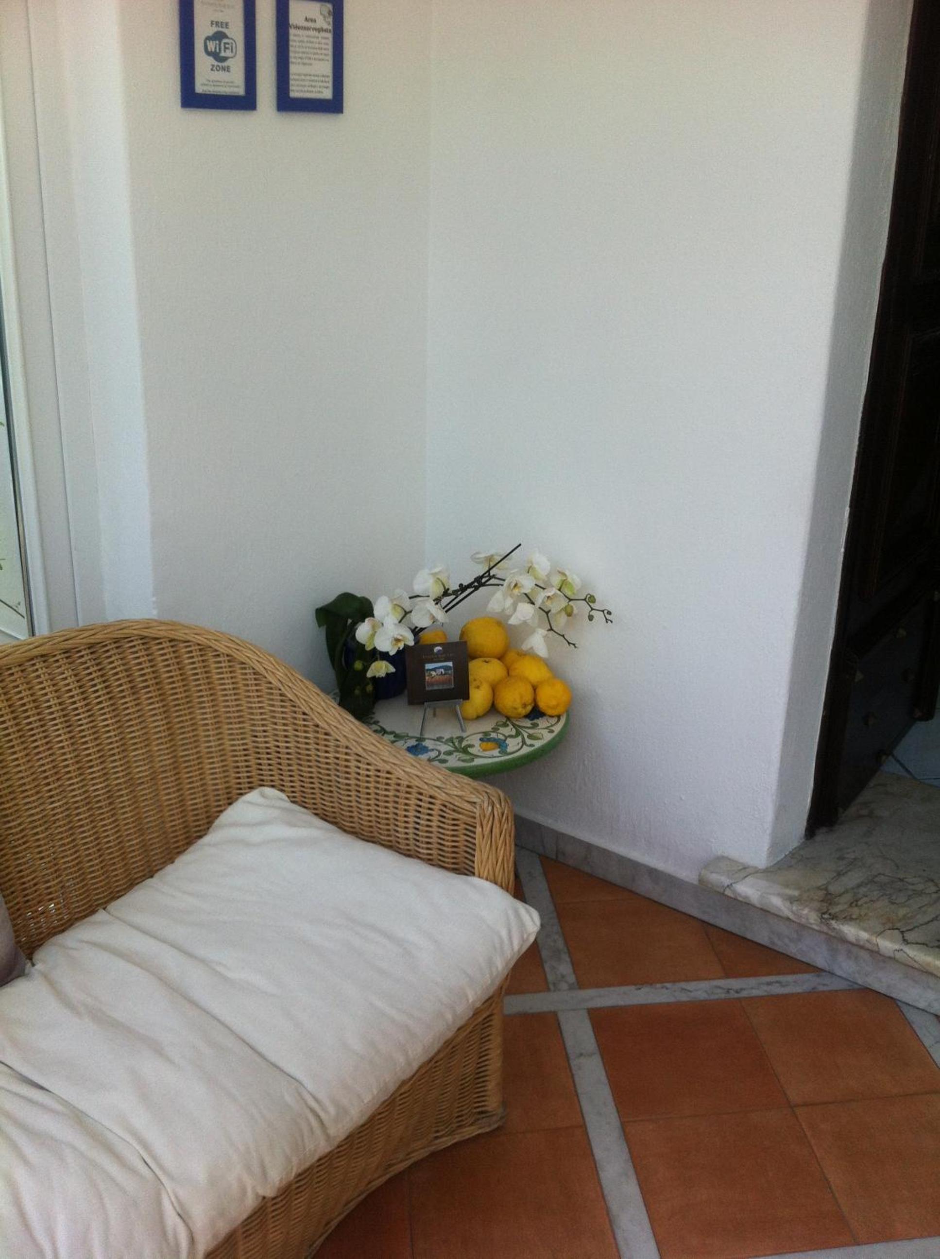 Photo 28