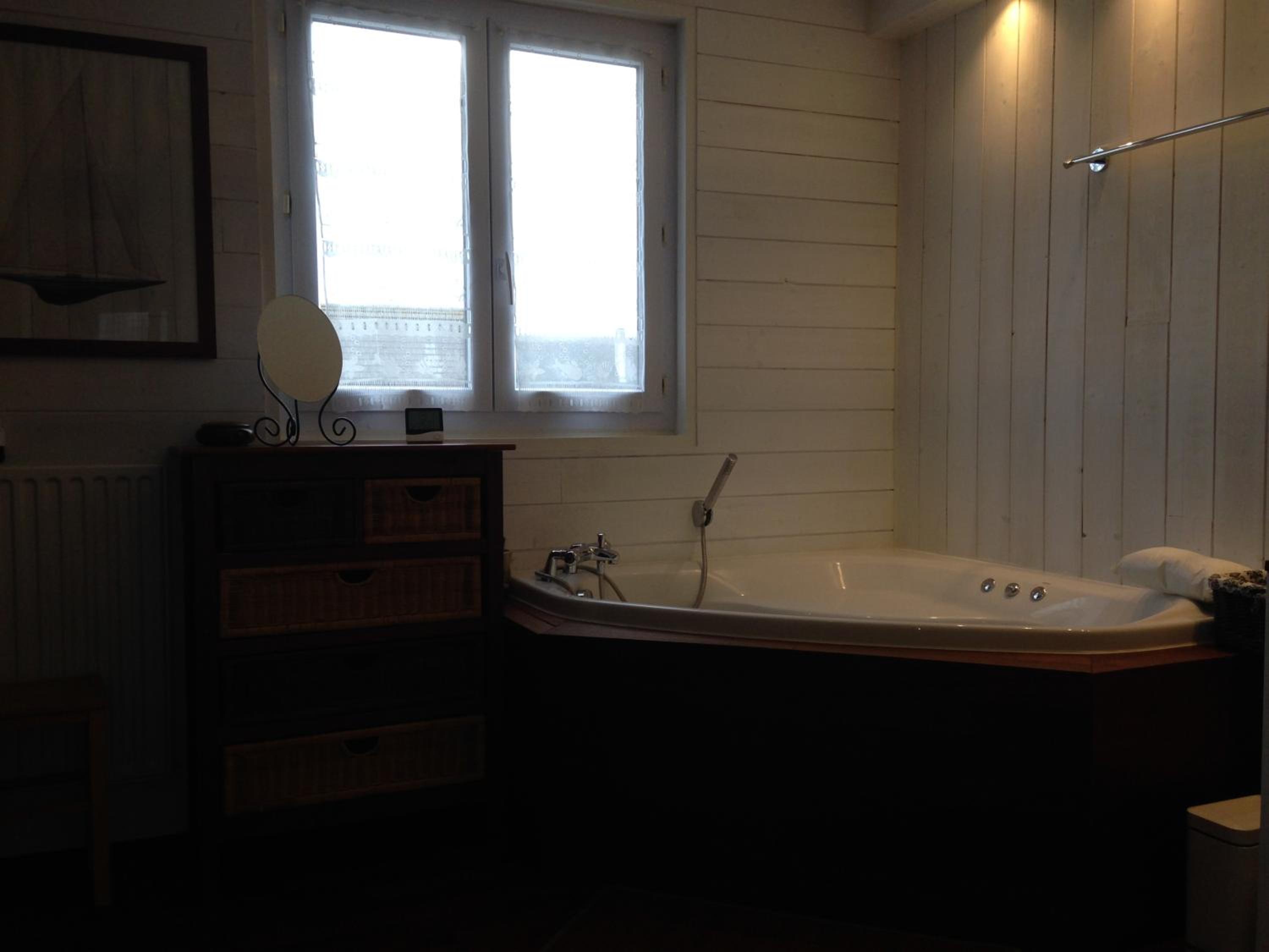 Photo 46