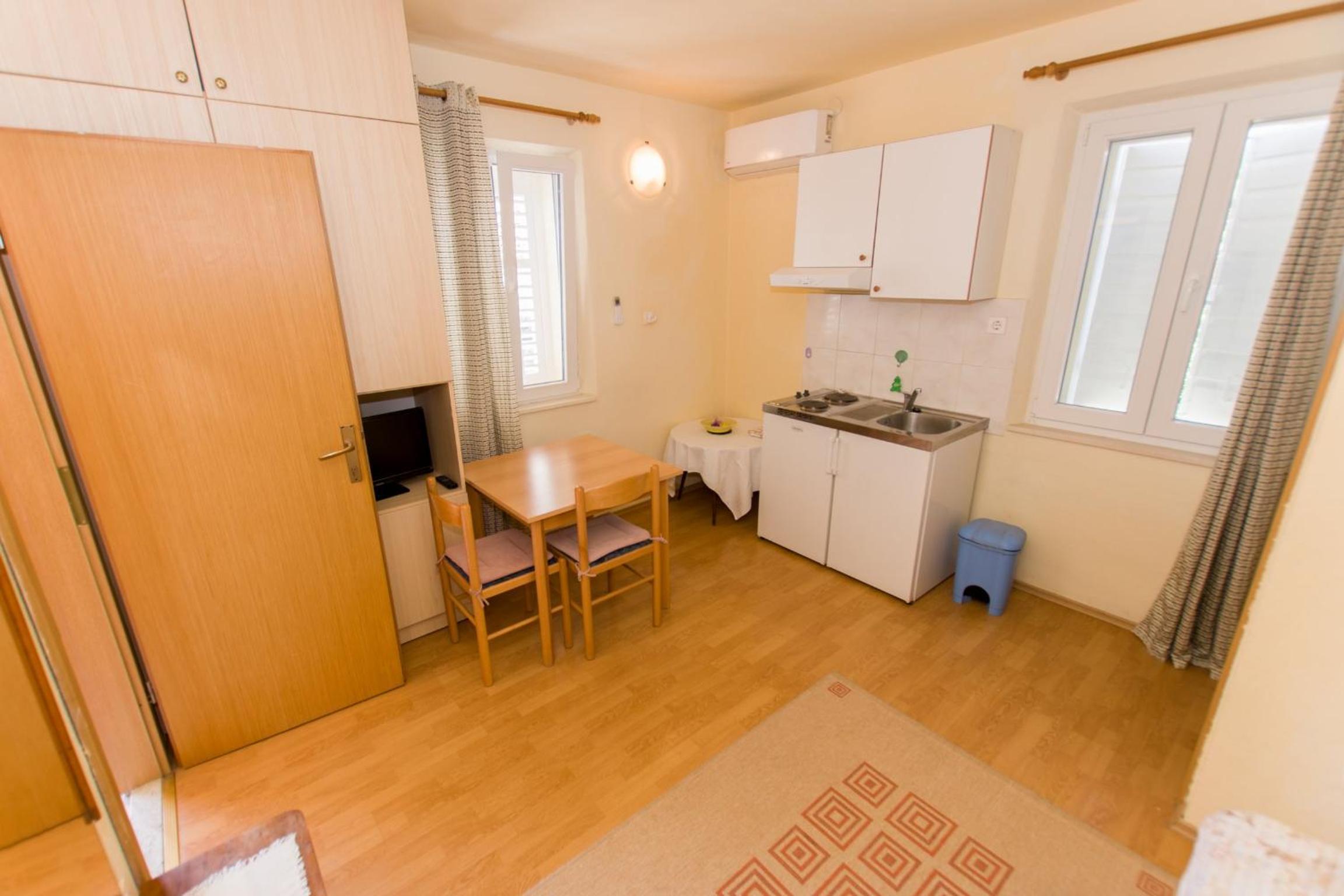 Studios Jakov view 2