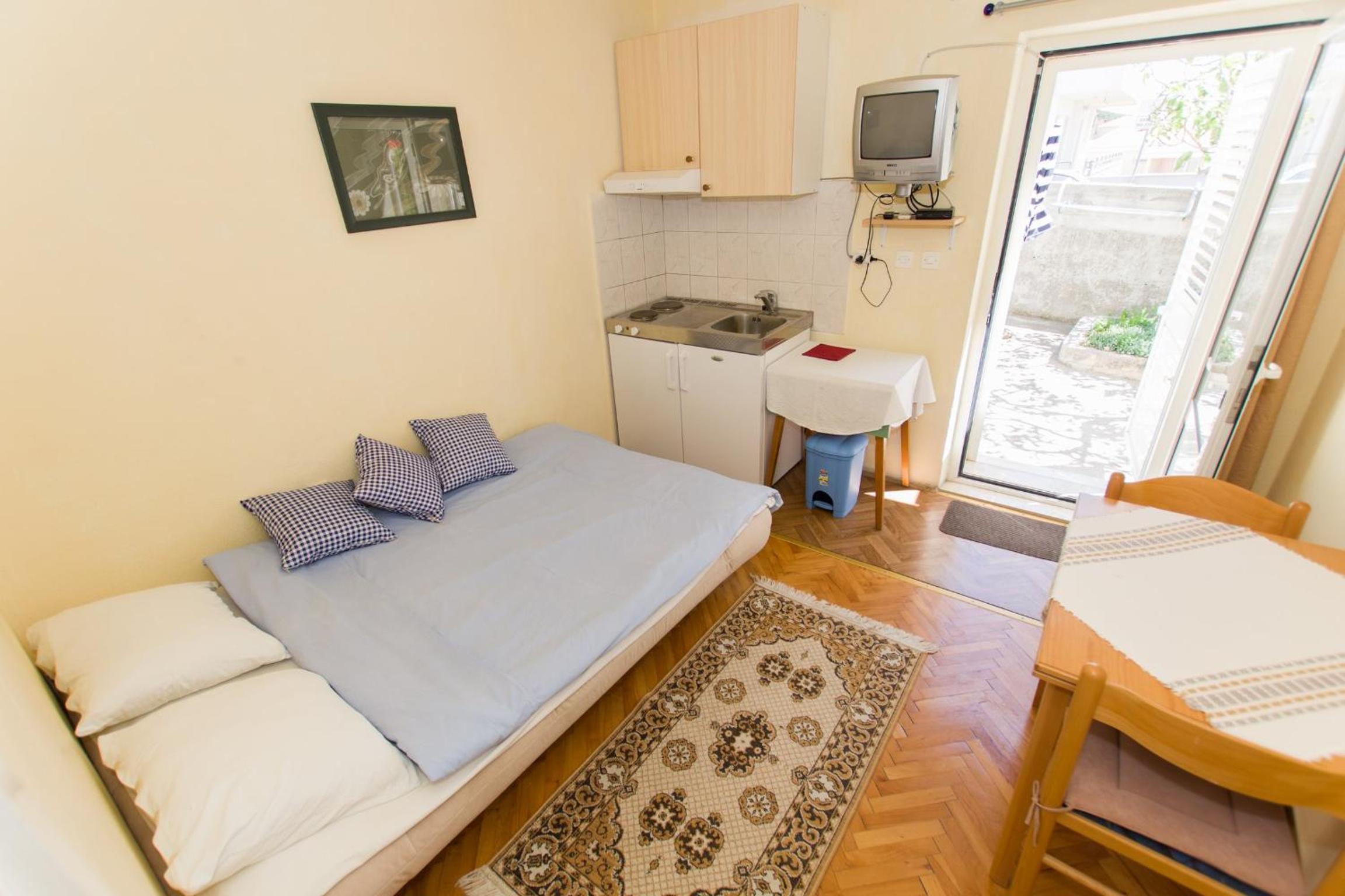 Photo 11