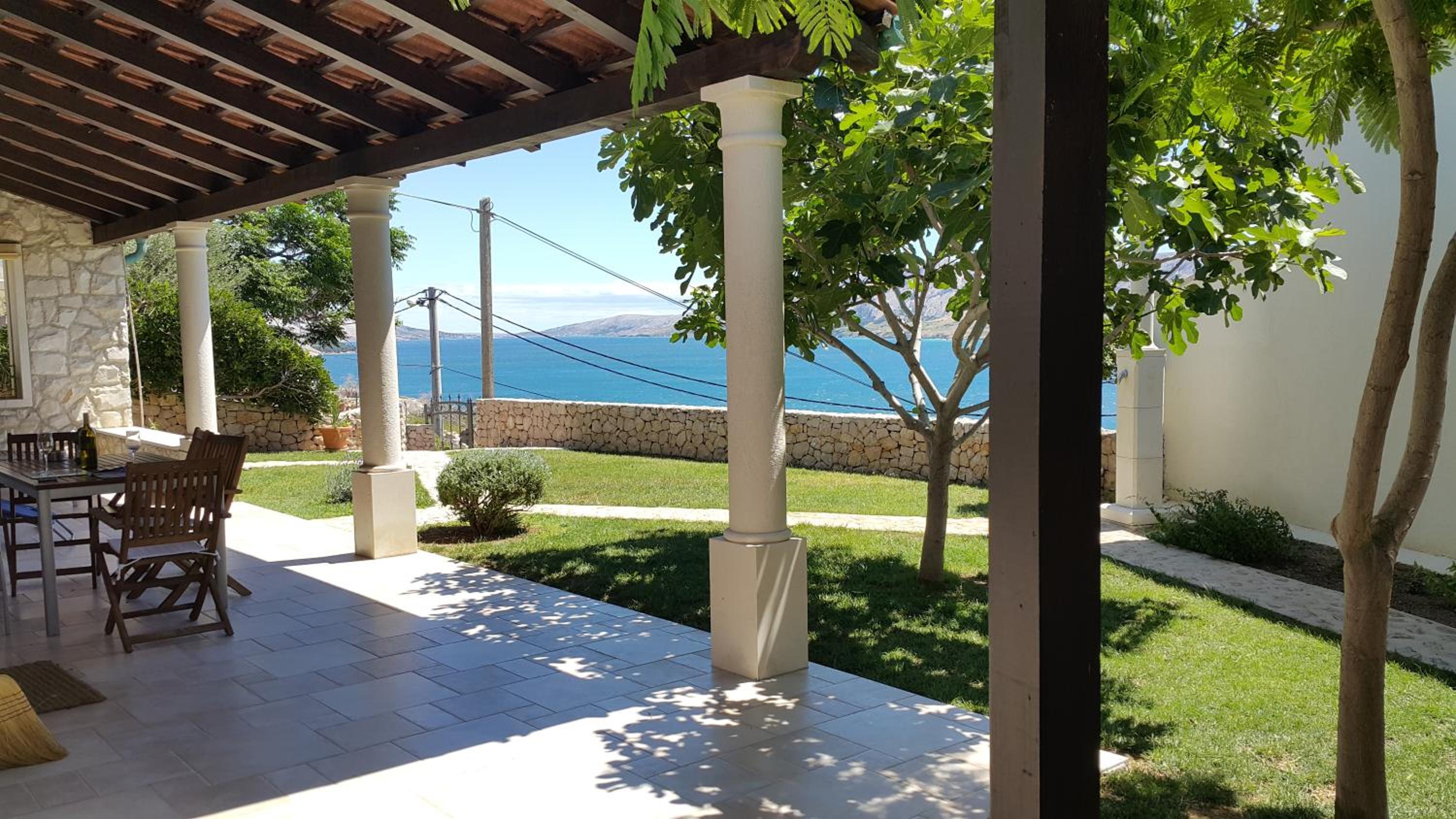 Holiday Home Fiola view 3