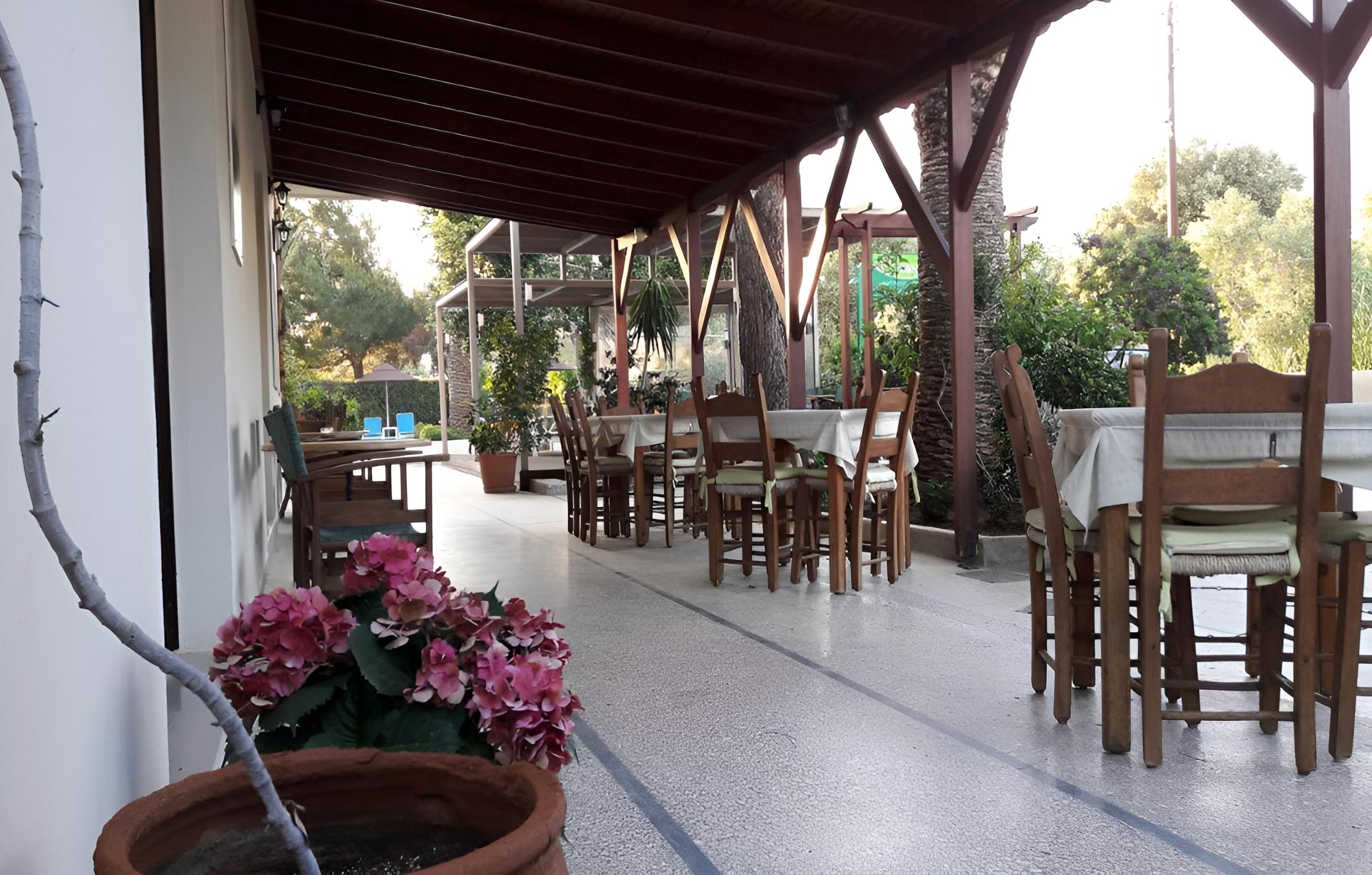 restaurant