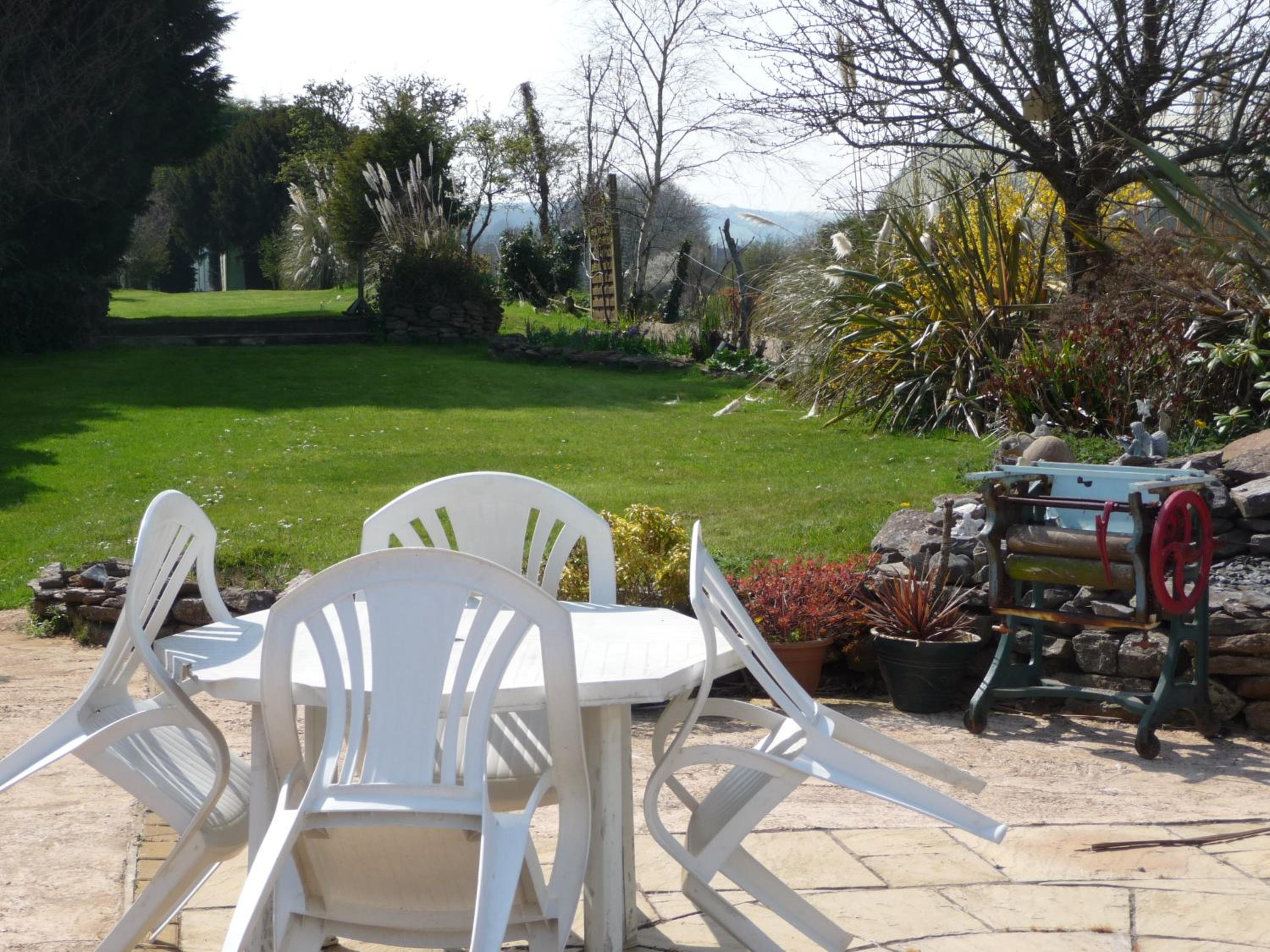 outdoor BBQ area