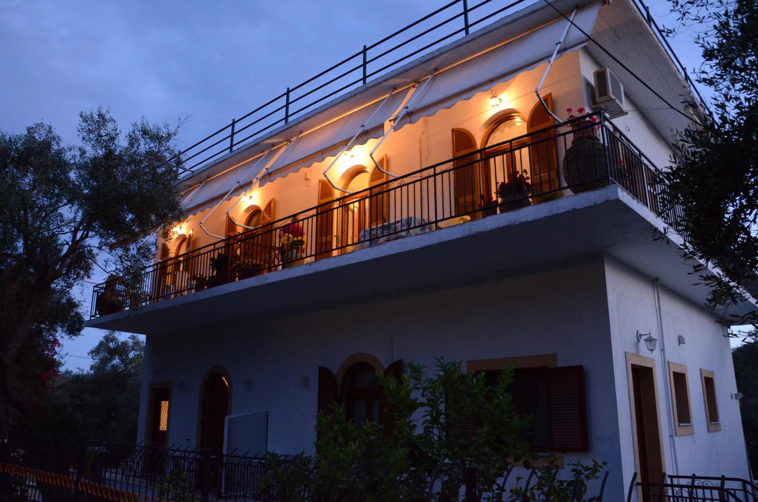 Natsios Studios photo 4